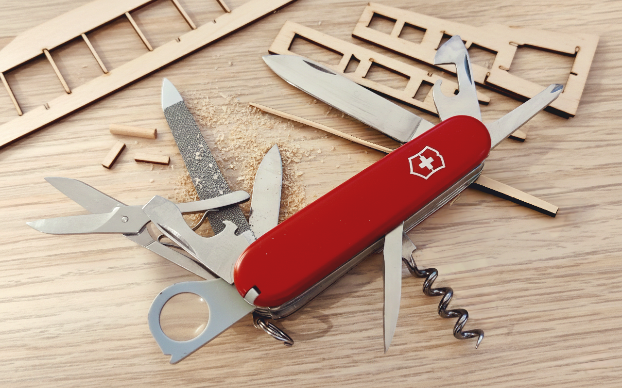 📝 Victorinox Modeler