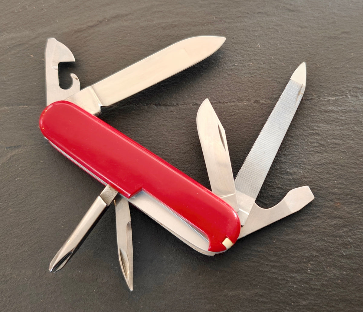 Couteau suisse Victorinox Automobile Spécial 1973