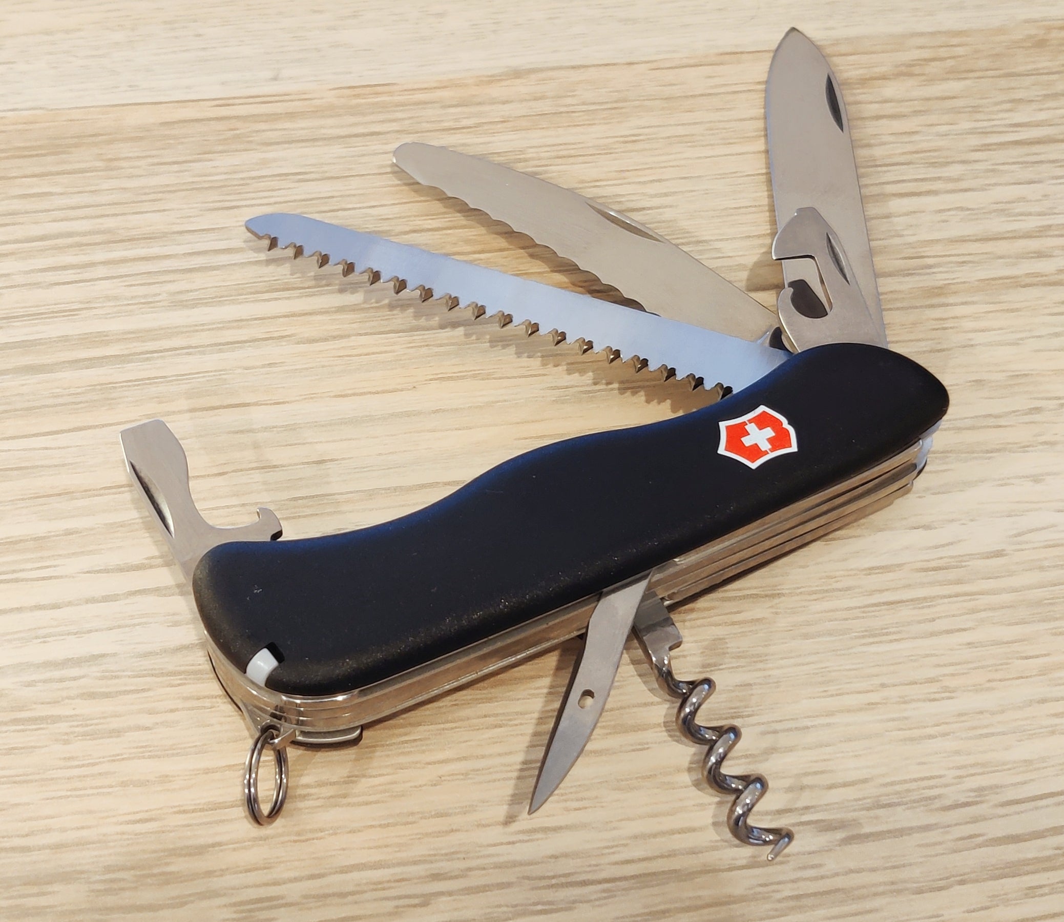 Victorinox Swiss Army Fireman Slide lock