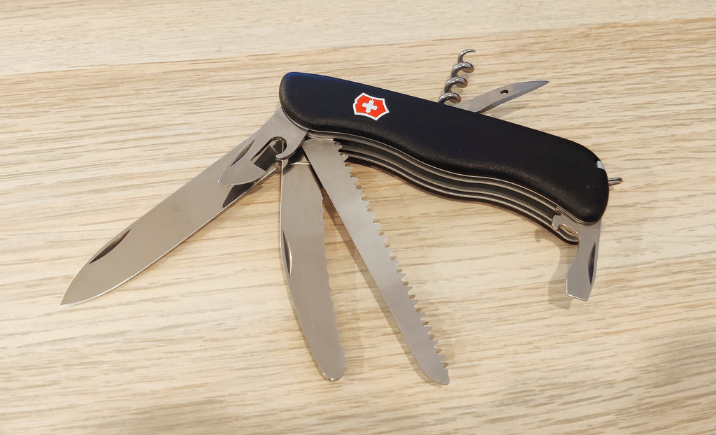 Victorinox Swiss Army Knife Fireman Slide lock