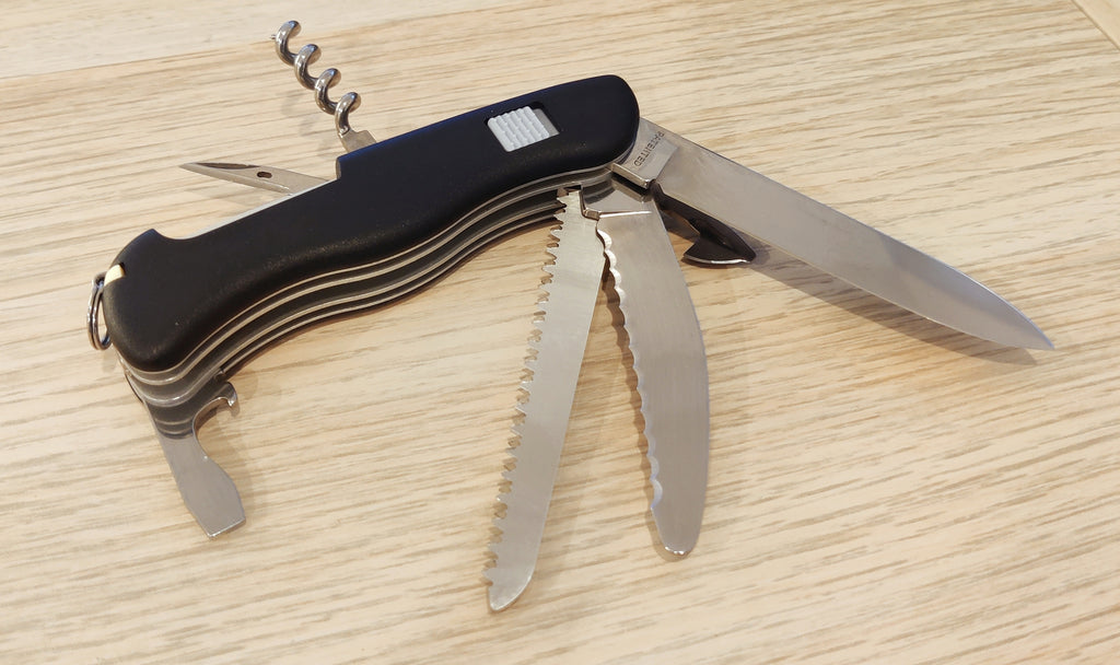 Victorinox Swiss Army Knife Fireman Slide lock