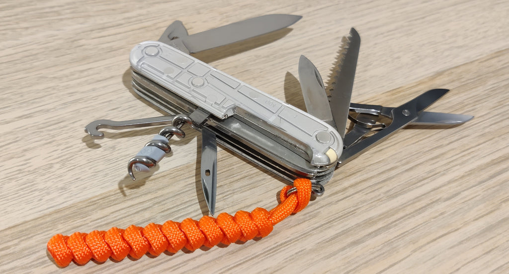 Victorinox Swiss Army Huntsman Silvertech