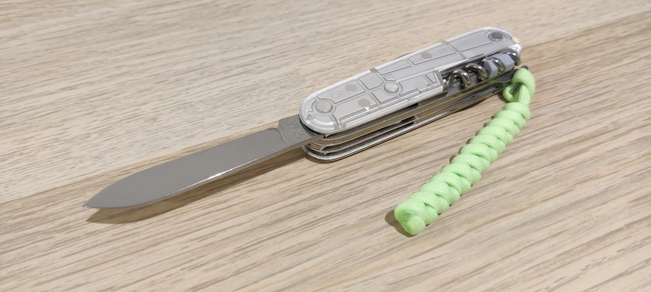 Victorinox Swiss Army Huntsman Silvertech