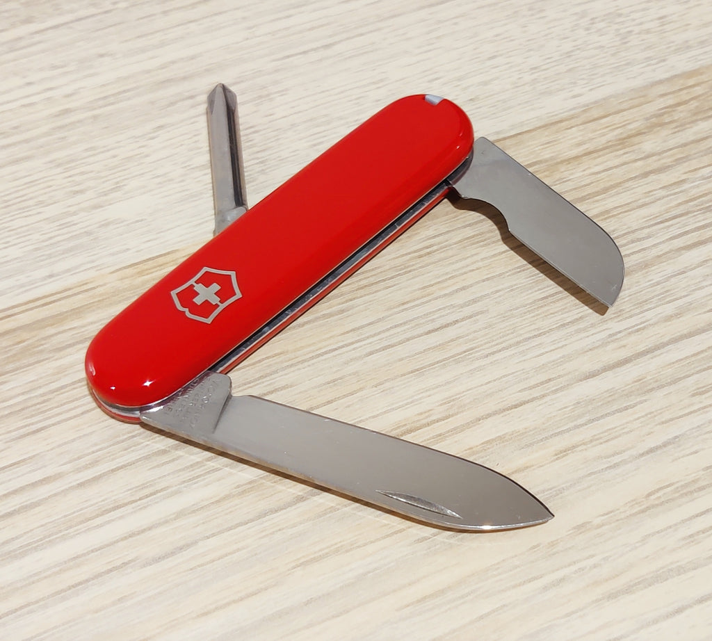 Victorinox Swiss Army Knife Electrician RadioShack 84mm