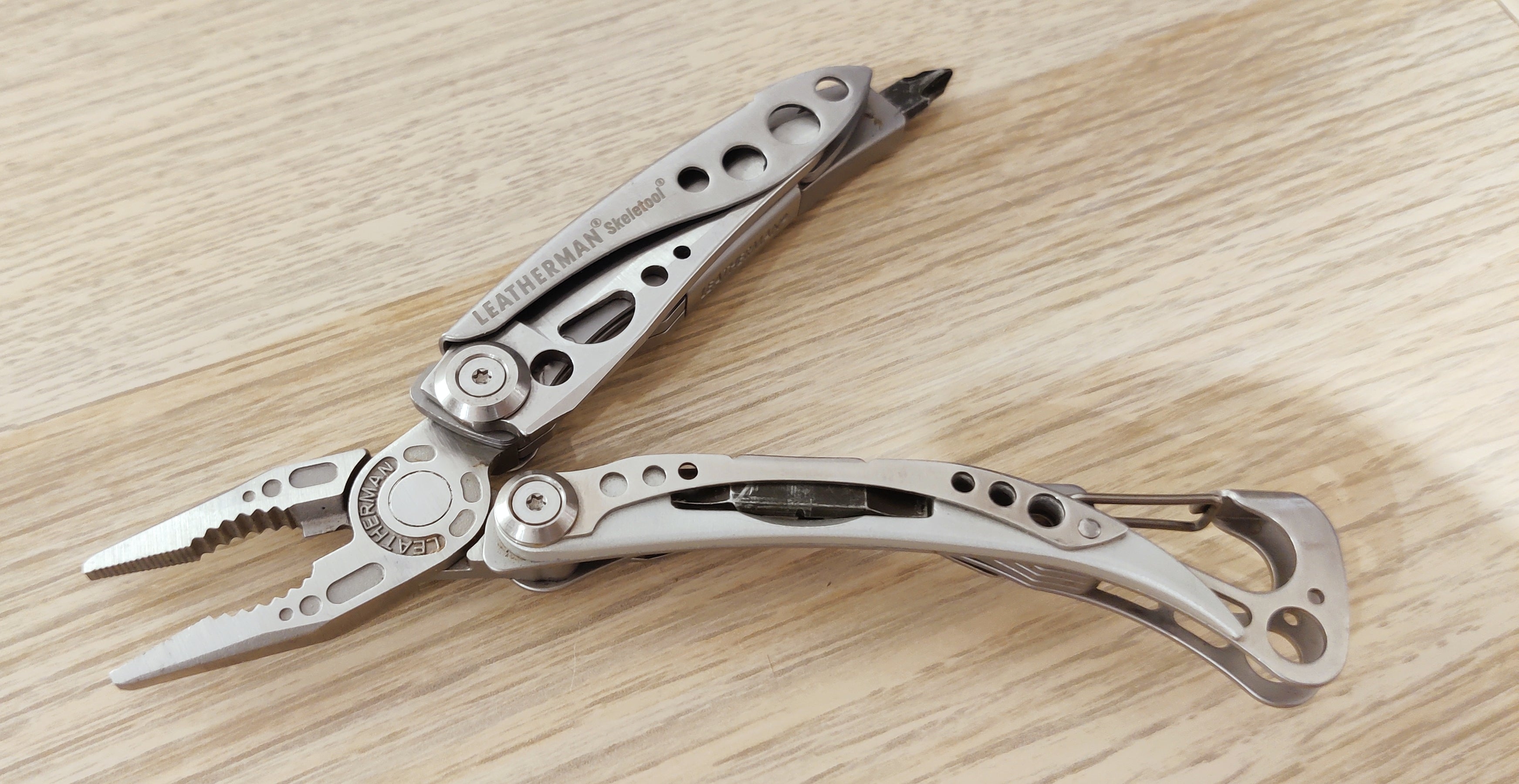 Leatherman Skeletool