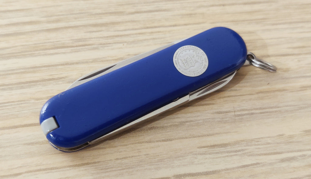 Victorinox Swiss Army Knife Classic SD dep of the Air Force