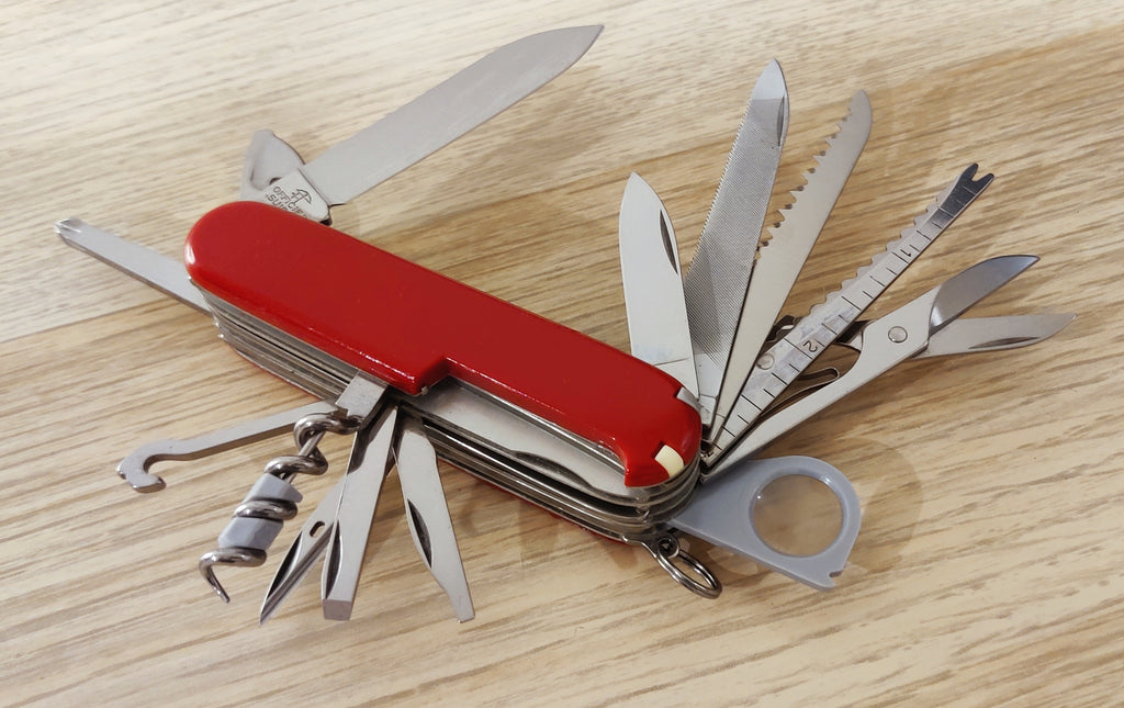 Couteau suisse Victorinox Champion Plus 1991 rare