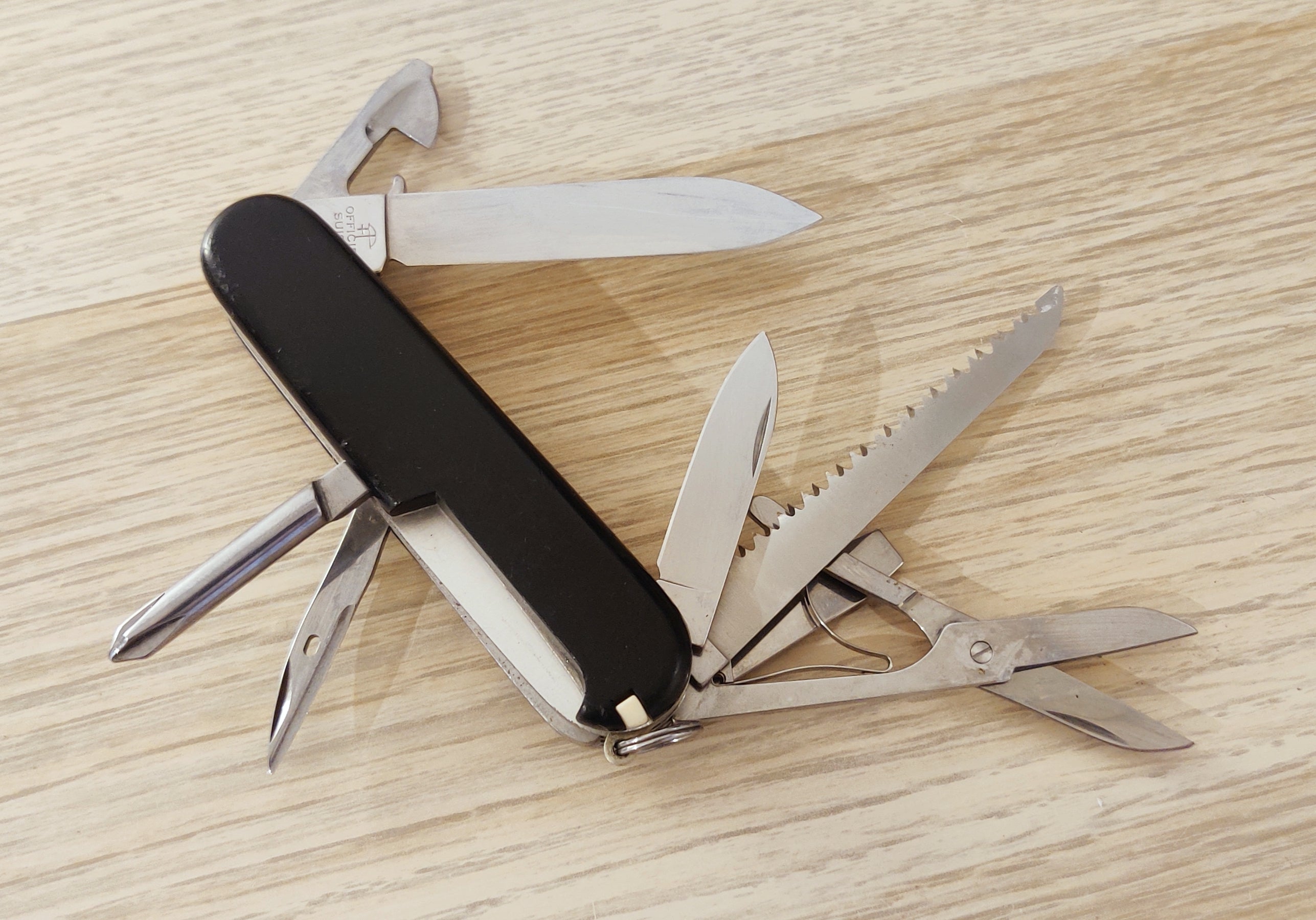 Victorinox Couteau suisse Huntsman Fieldmaster BSA Incrustation métal noir 1985-1991