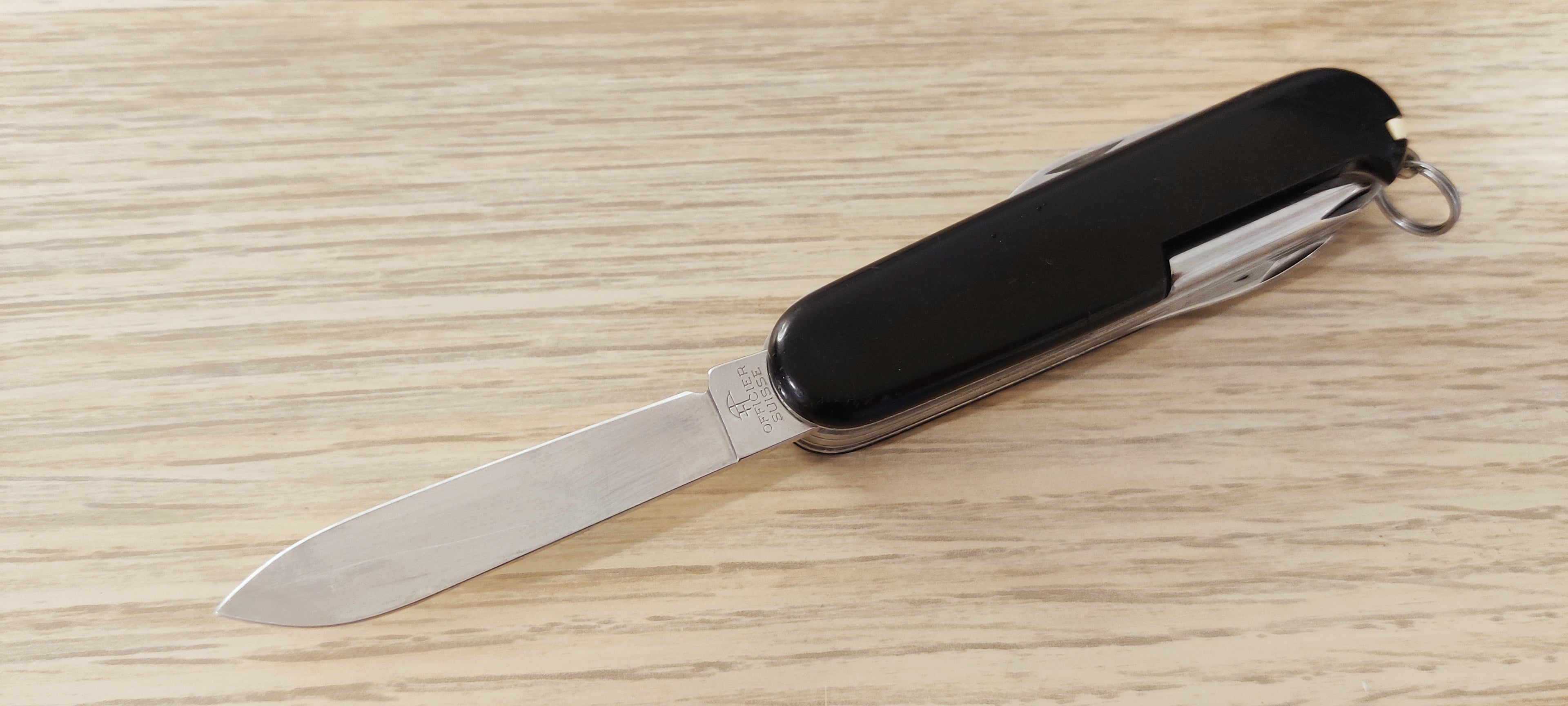 Victorinox Couteau suisse Huntsman Fieldmaster BSA Incrustation métal noir 1985-1991