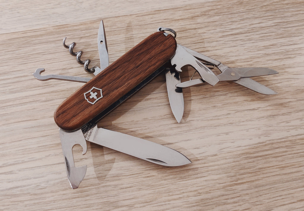 Victorinox Swiss Army Climber Walnut Wood