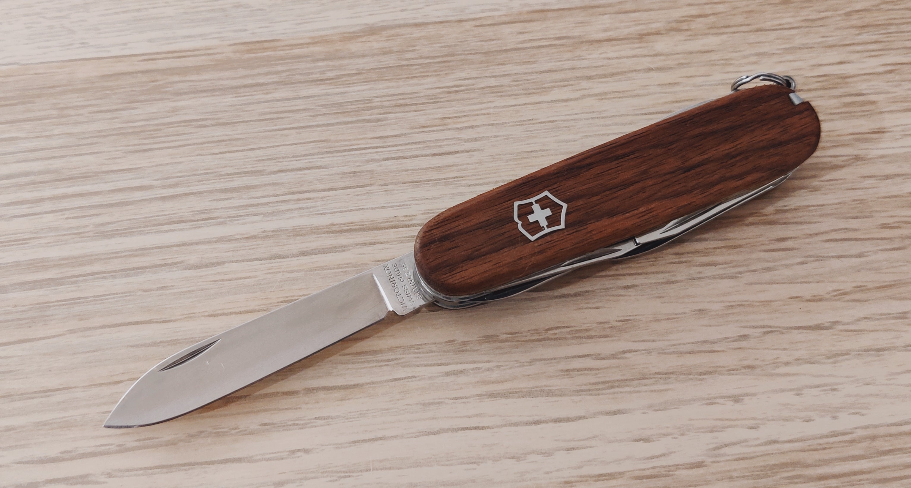 Victorinox Swiss Army Climber Walnut Wood