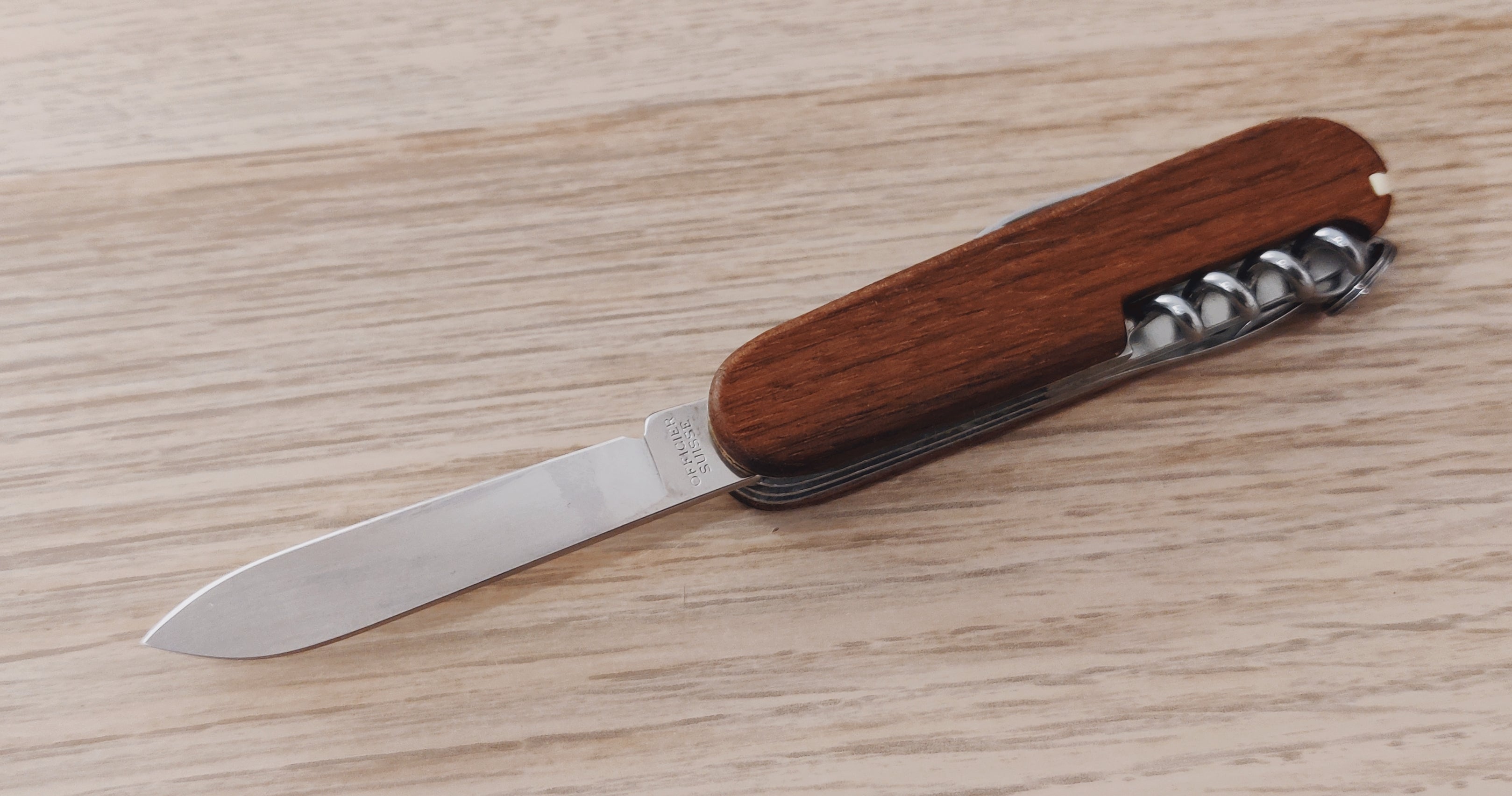 Victorinox Swiss Army Climber Walnut Wood