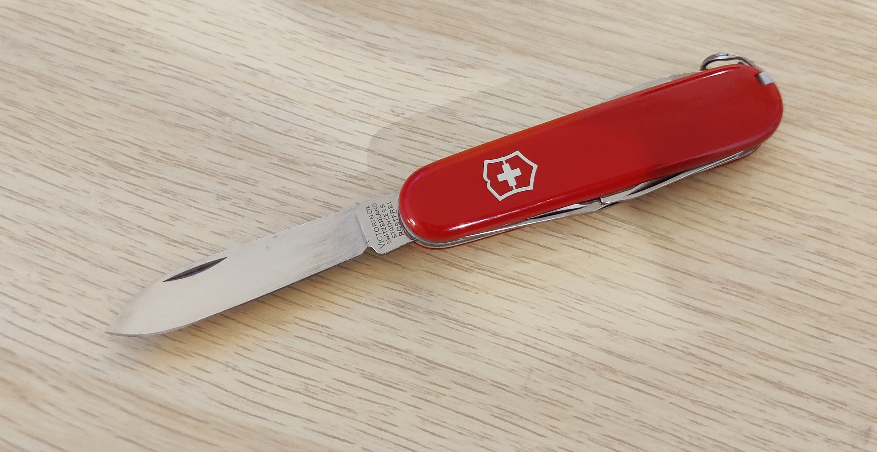 Victorinox Swiss Army Sportsman 84mm