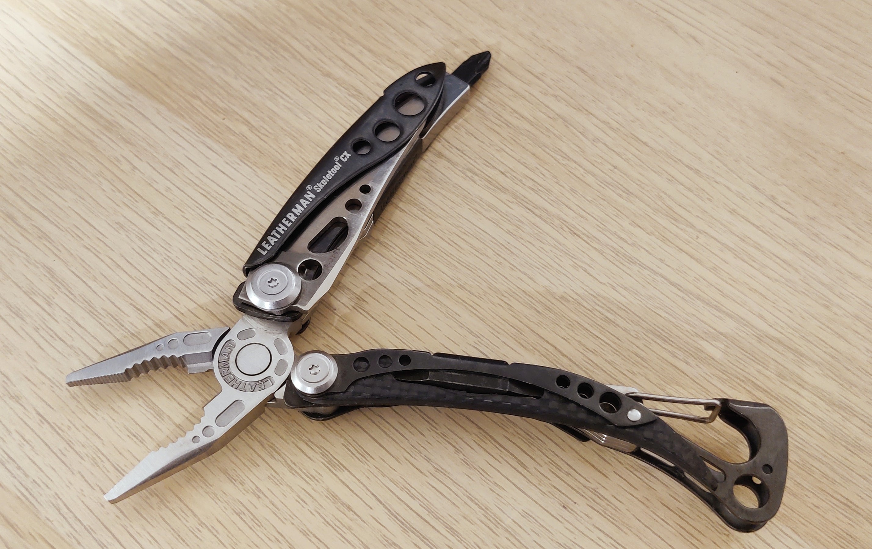 Leatherman Skeletool CX Carbon