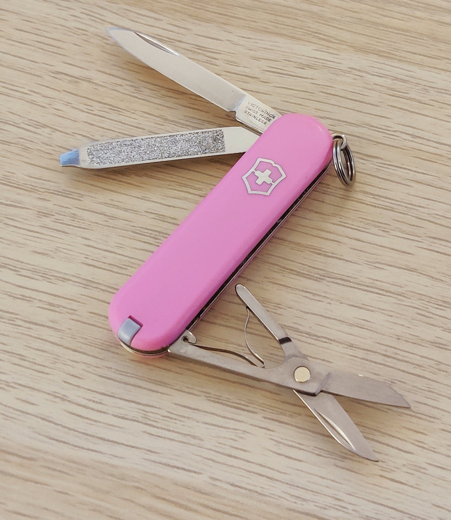 Victorinox Swiss Army Classic SD Rosa