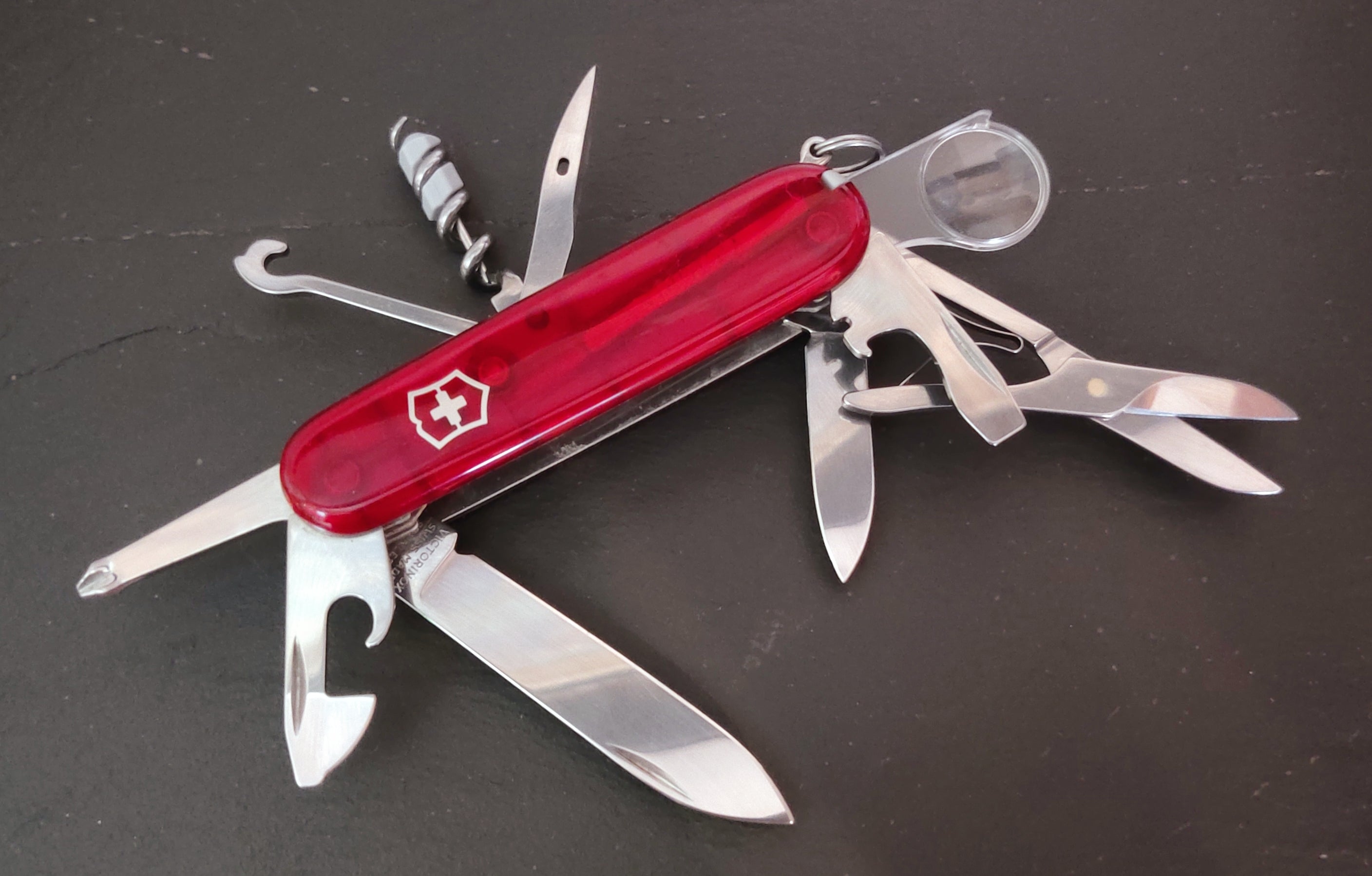 Victorinox Swiss Army Knife Explorer Plus (Pen)