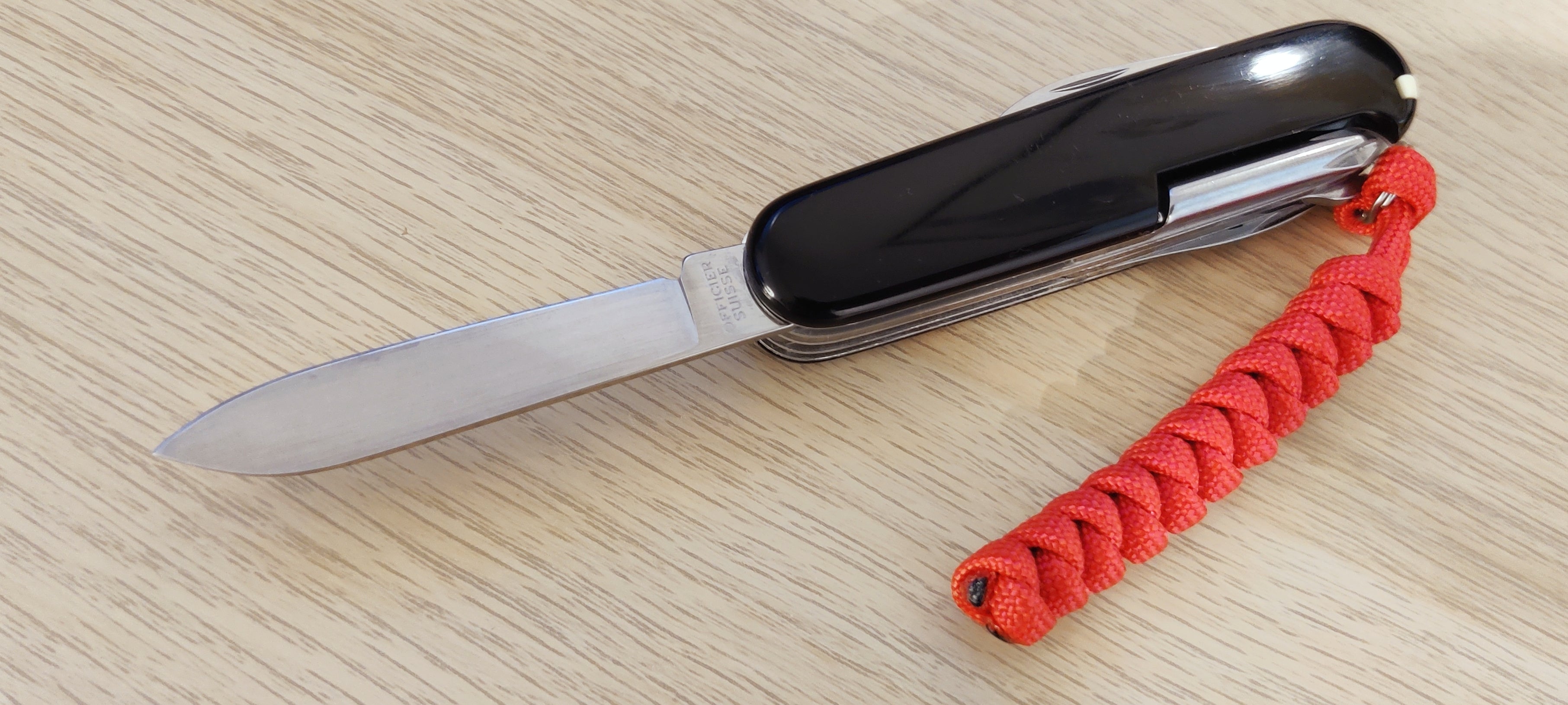 Victorinox Swiss Army Fieldmaster Black