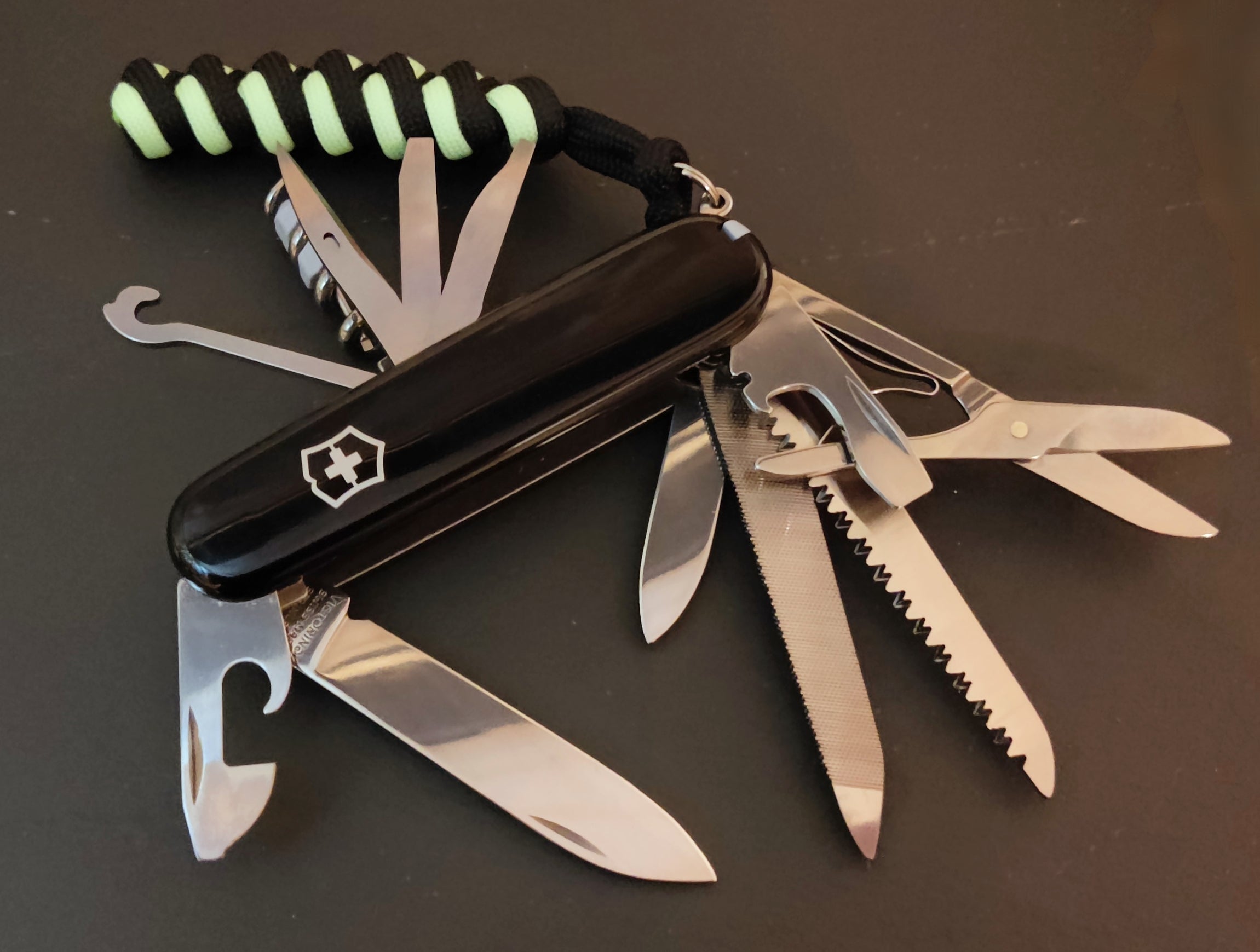 Victorinox Swiss Army Ranger Black