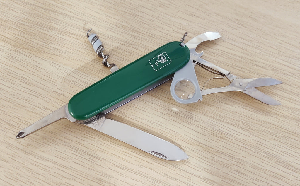 Victorinox Swiss Army Knife Yeoman Heuliez metal inlay pre-1991