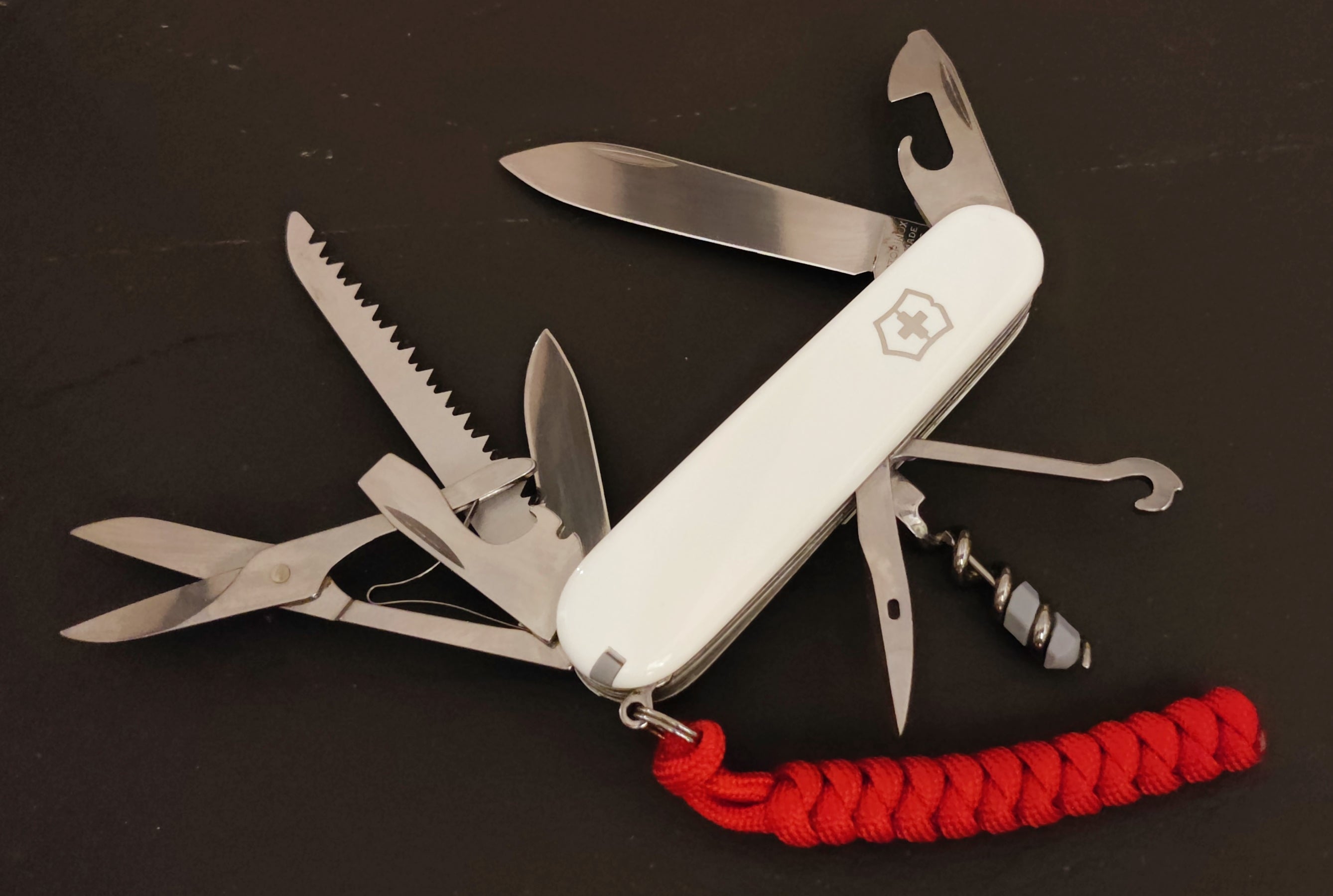 Victorinox Swiss Army Huntsman Blanc