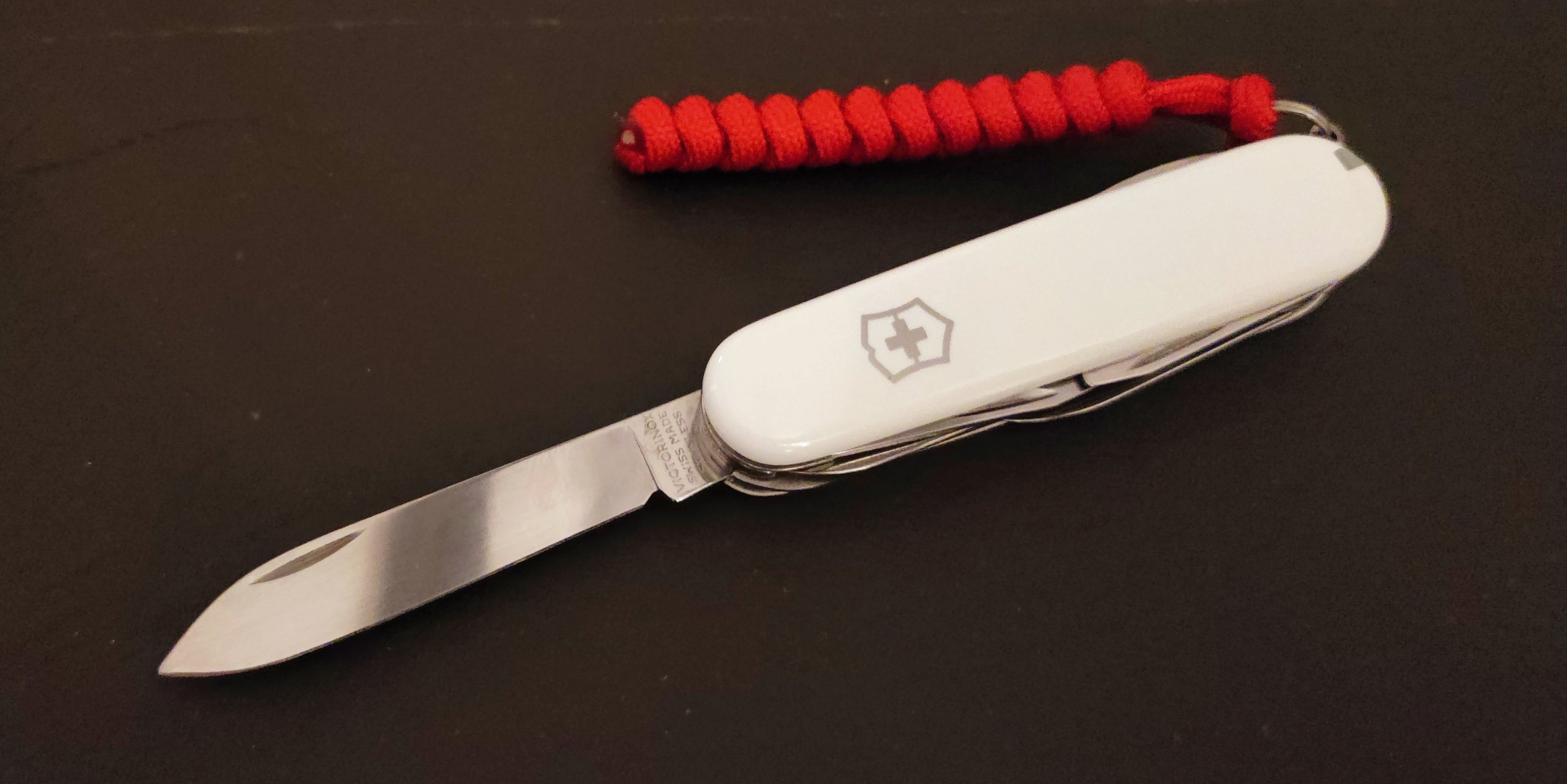 Victorinox Swiss Army Huntsman Blanc