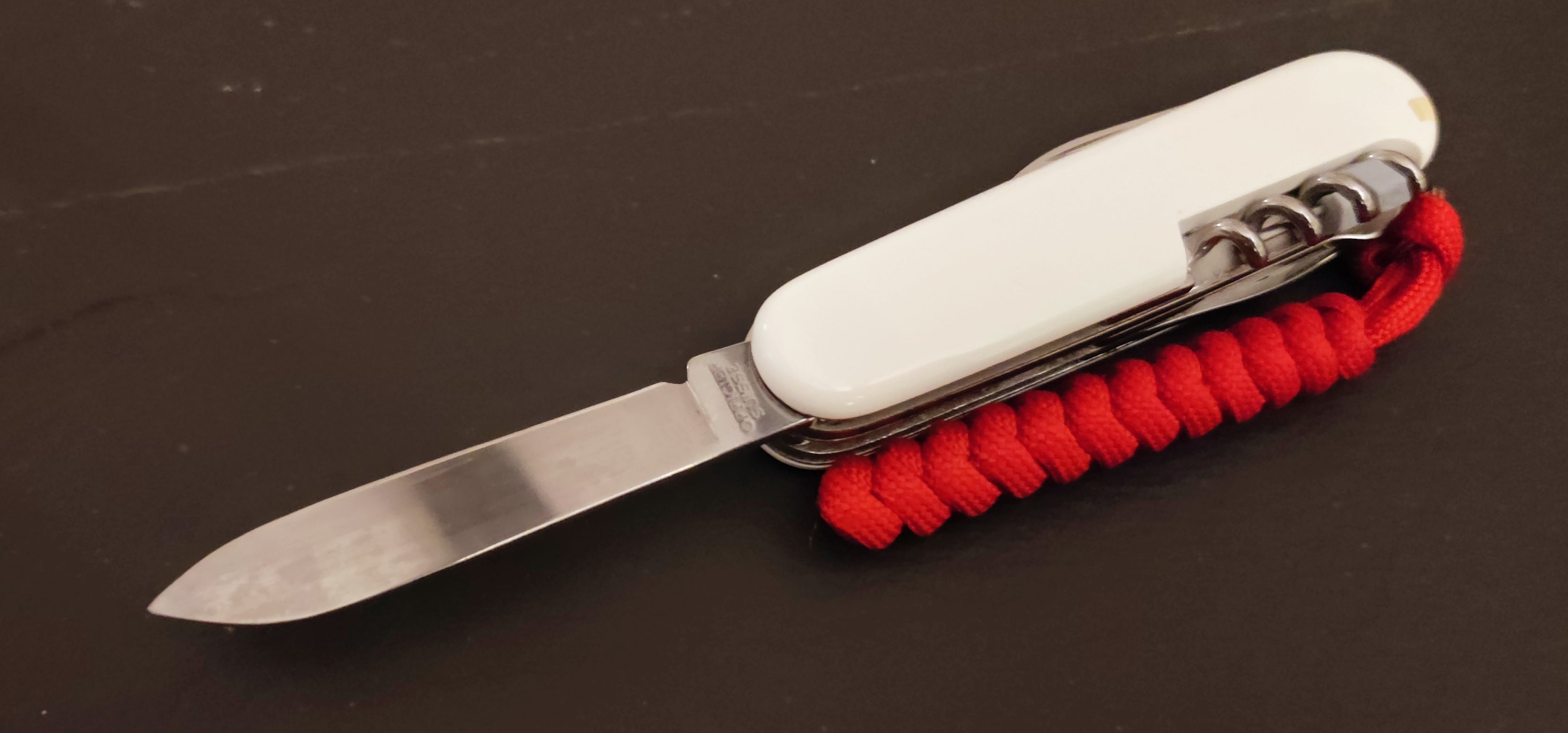 Victorinox Swiss Army Huntsman Blanc