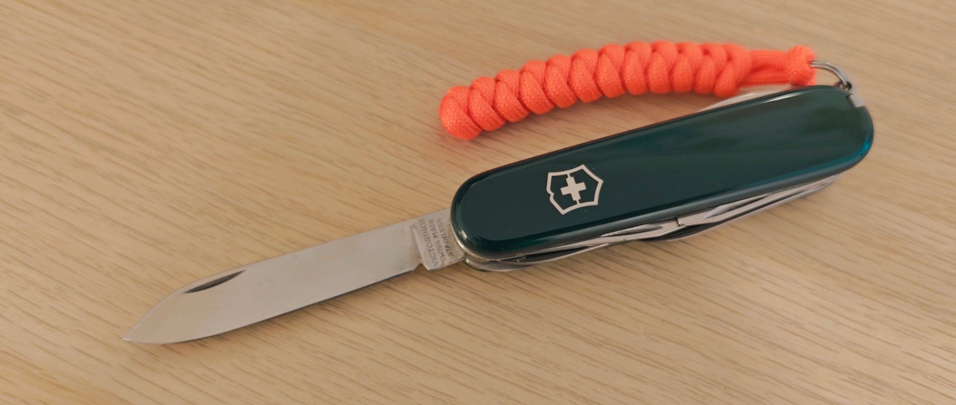 Victorinox Swiss Army Huntsman Vert