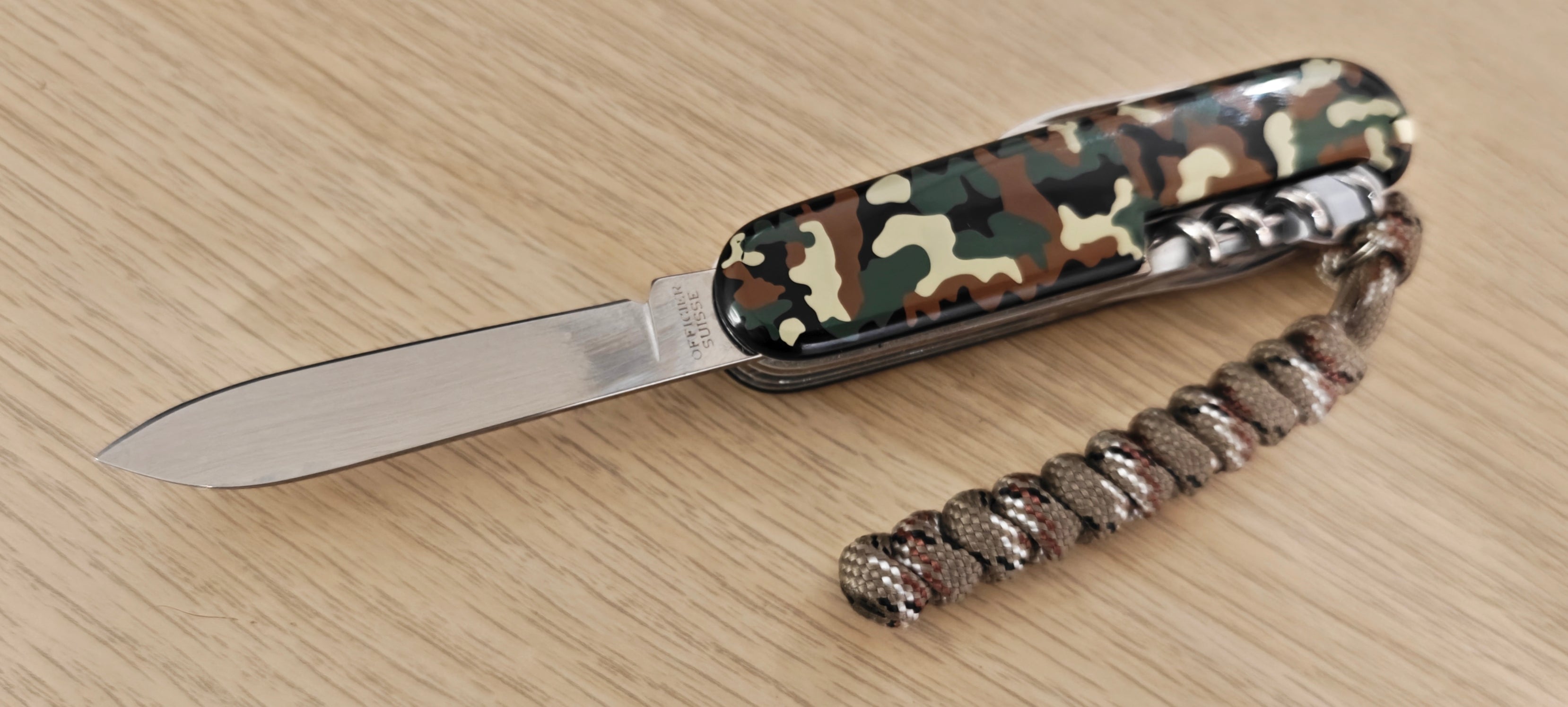 Victorinox Swiss Army Knife Huntsman Camo