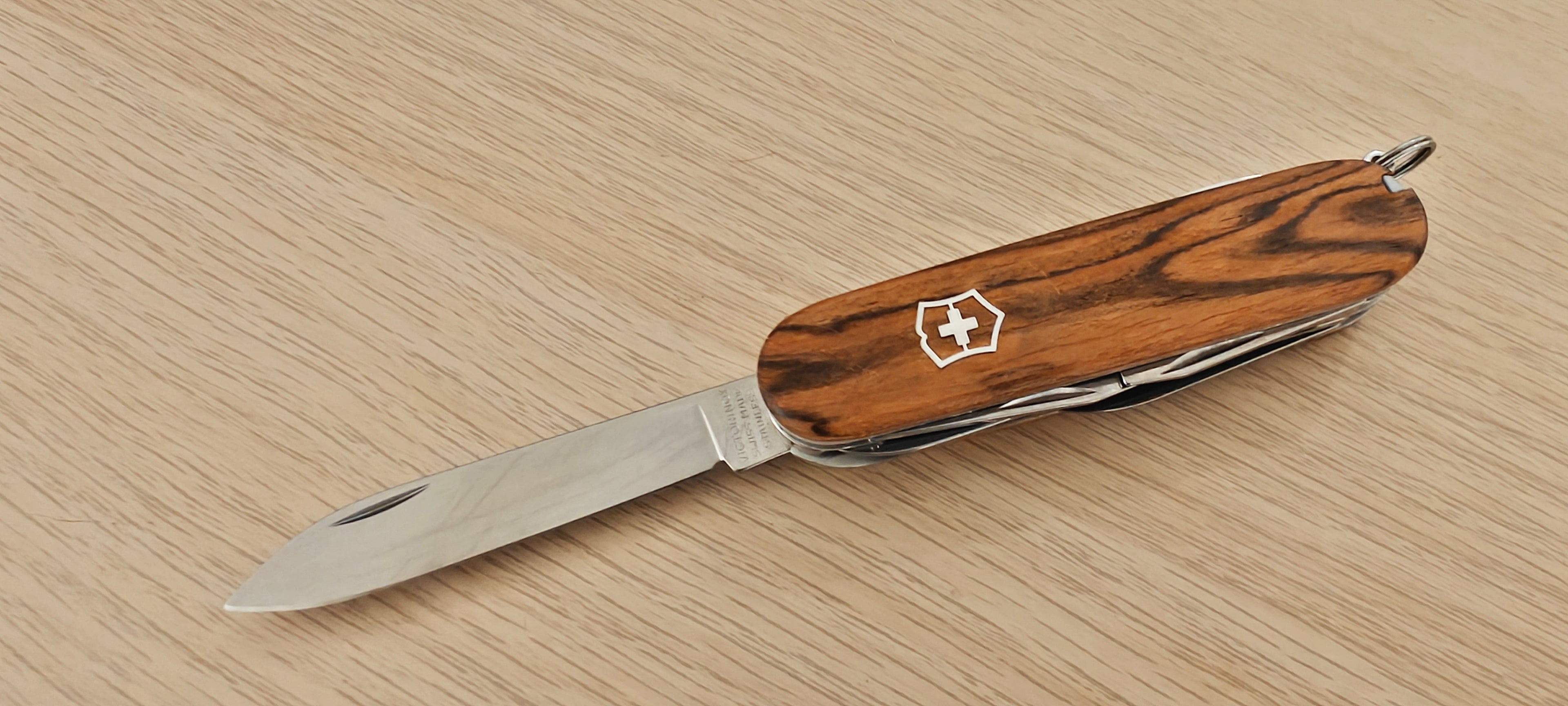 Victorinox Swiss Army Knife Huntsman Sandal Wood