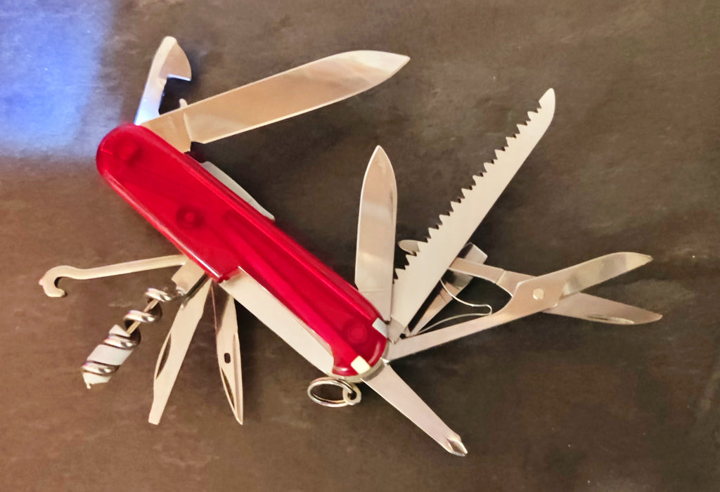 Victorinox Swiss Army Knife Huntsman lite