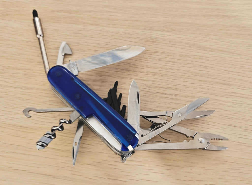 Victorinox Couteau Suisse Cybertool 39 Bleu Croix Ancien