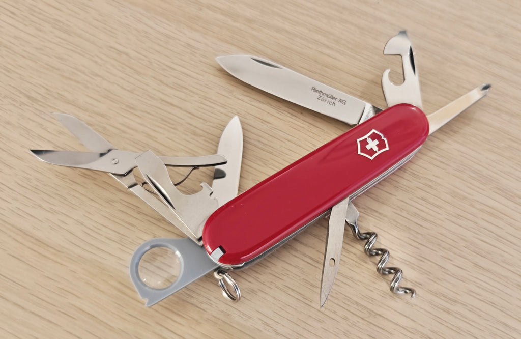 Victorinox Swiss Army Knife Explorer left handed Zurich 1985 NIB