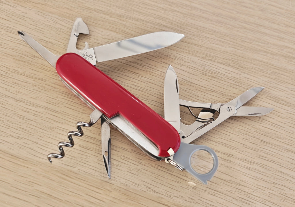 Victorinox Swiss Army Knife Explorer left handed Zurich 1985 NIB