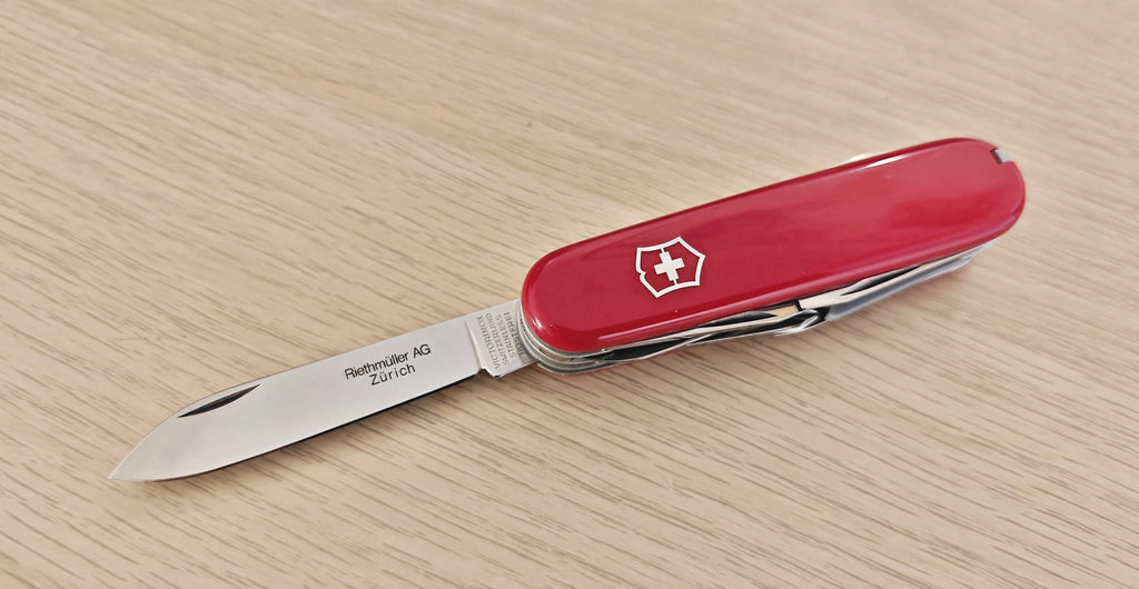 Victorinox Swiss Army Knife Explorer left handed Zurich 1985 NIB