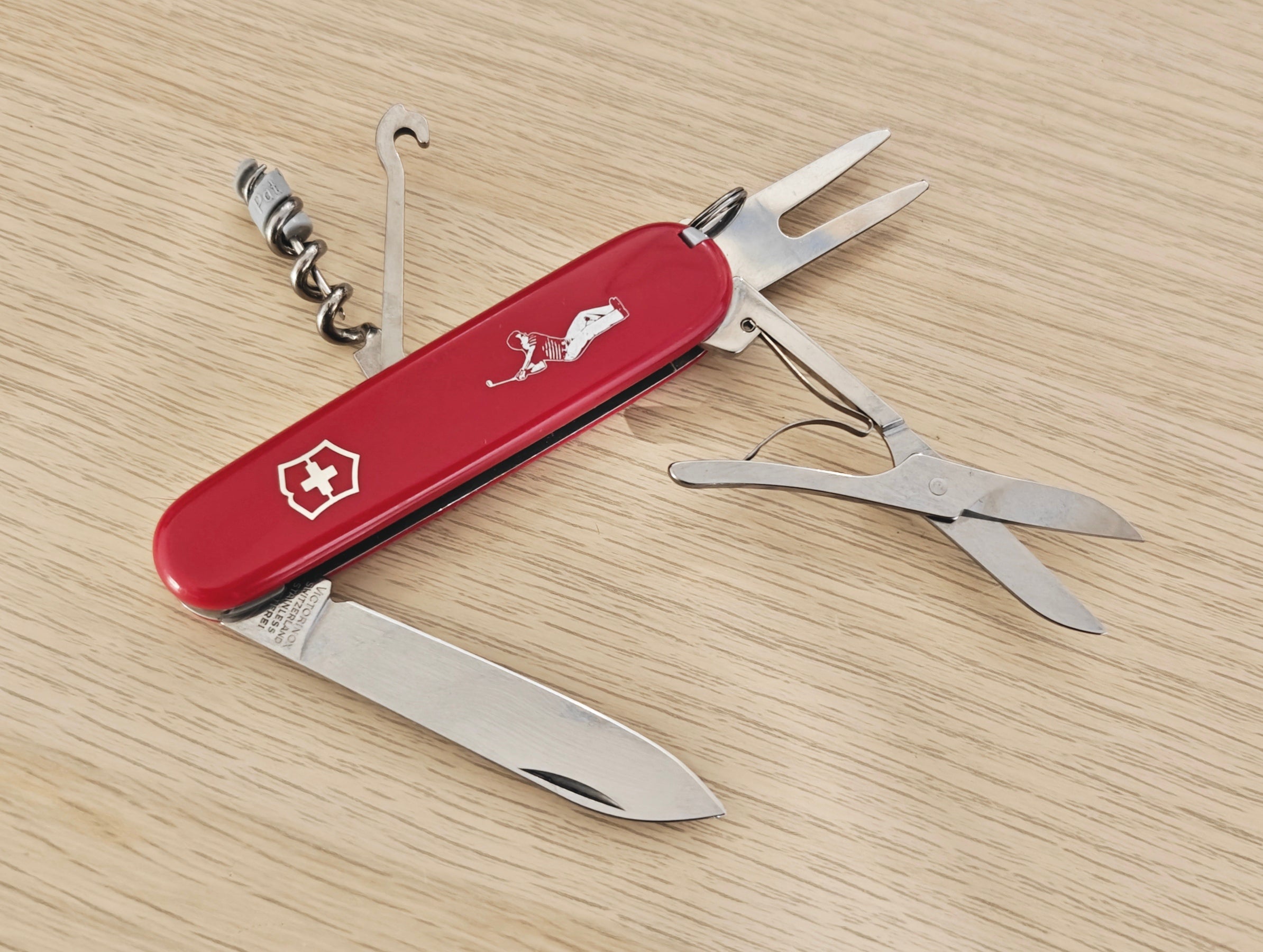 Victorinox Swiss Army Knife Golfer Divot tool