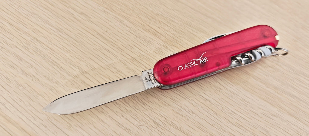 Victorinox Swiss Army Knife Altimeter Classic Air