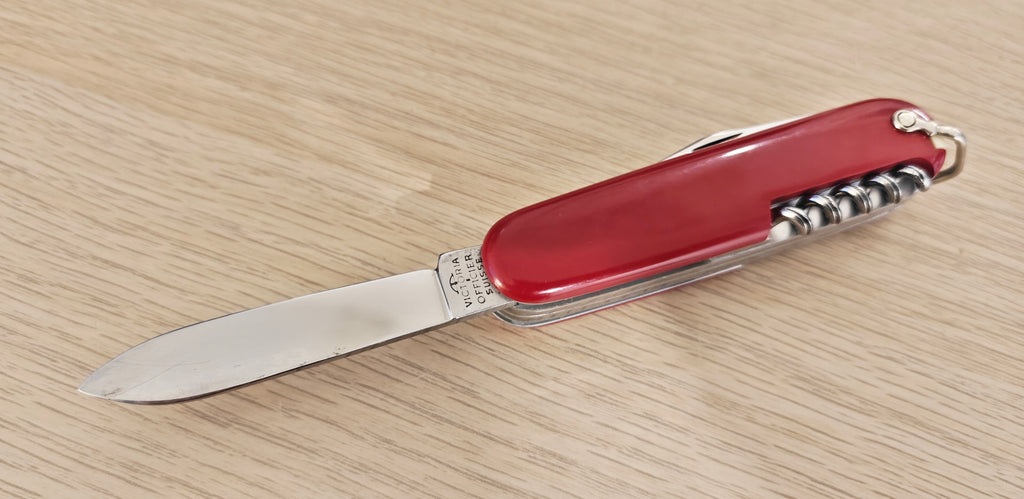 Victorinox Swiss Army Knife Woodsman Huntsman 236aU Victoria Luzern 1957-1961