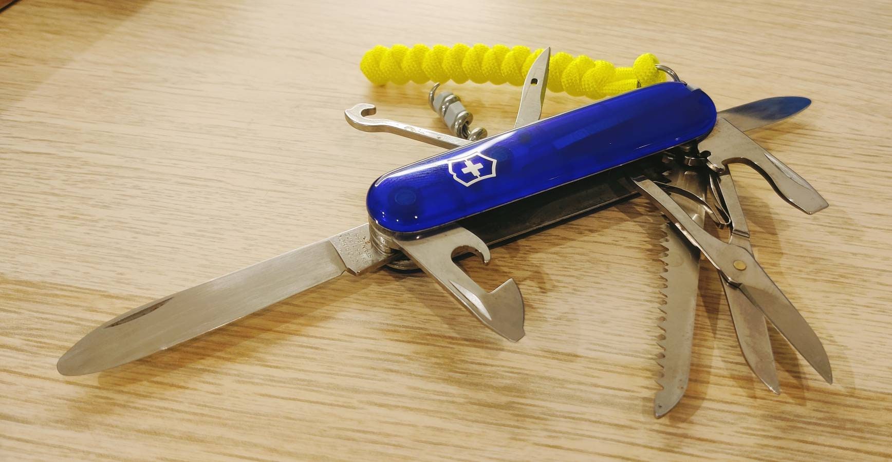 Victorinox Swiss Army Huntsman Júnior