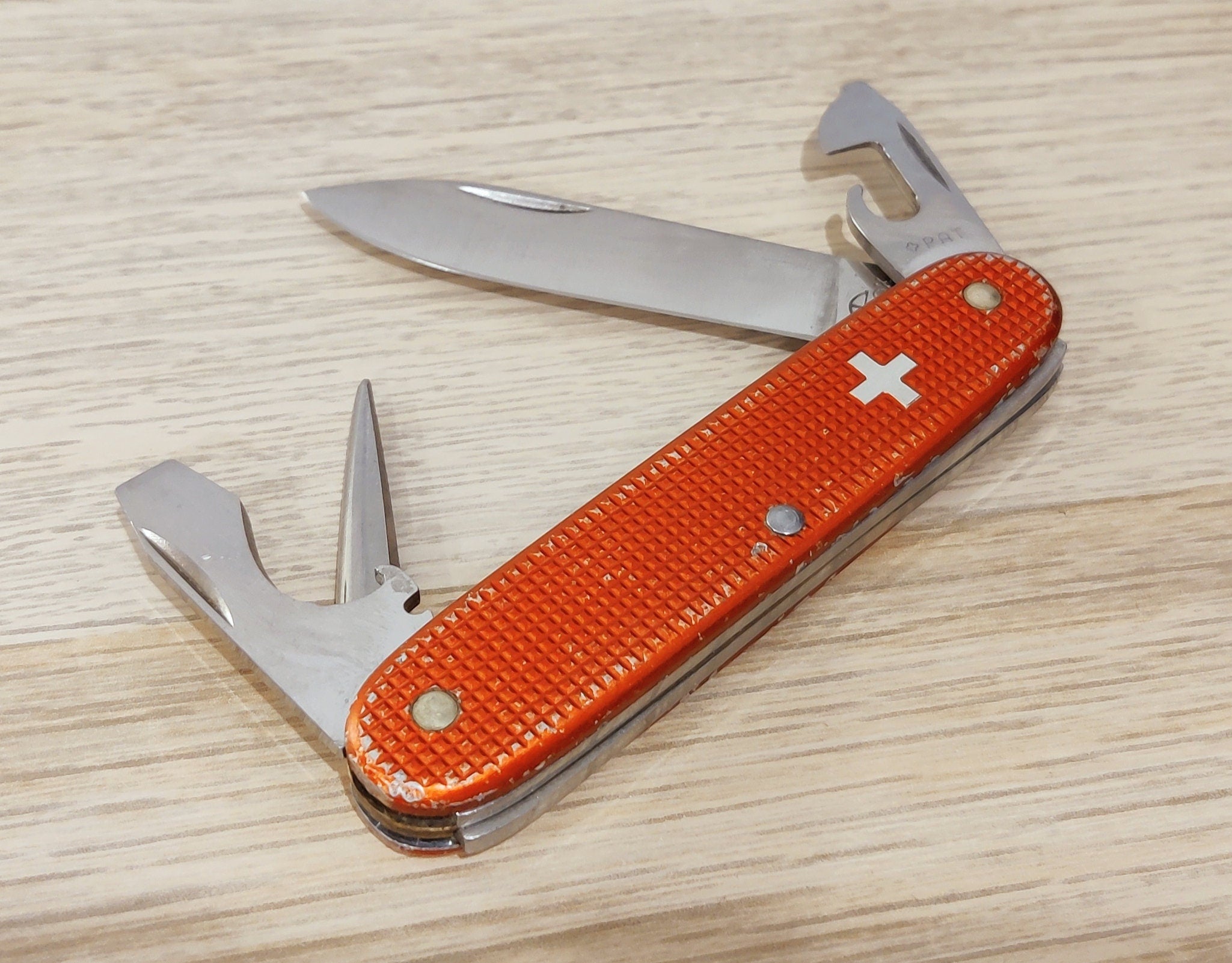 Victorinox Swiss Army Alox Pioneer Old cross Elinox 1961-1965