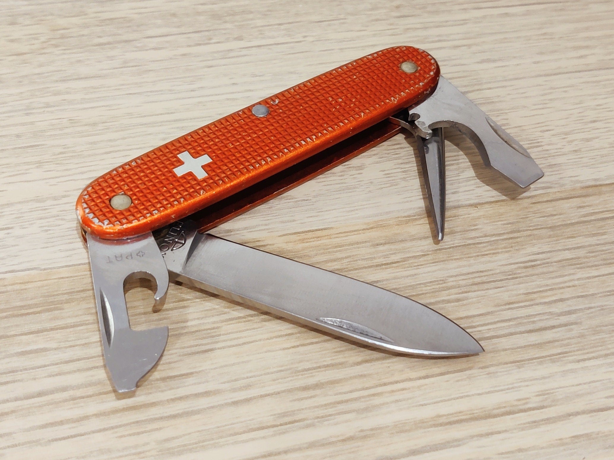 Victorinox Swiss Army Alox Pioneer Old cross Elinox 1961-1965