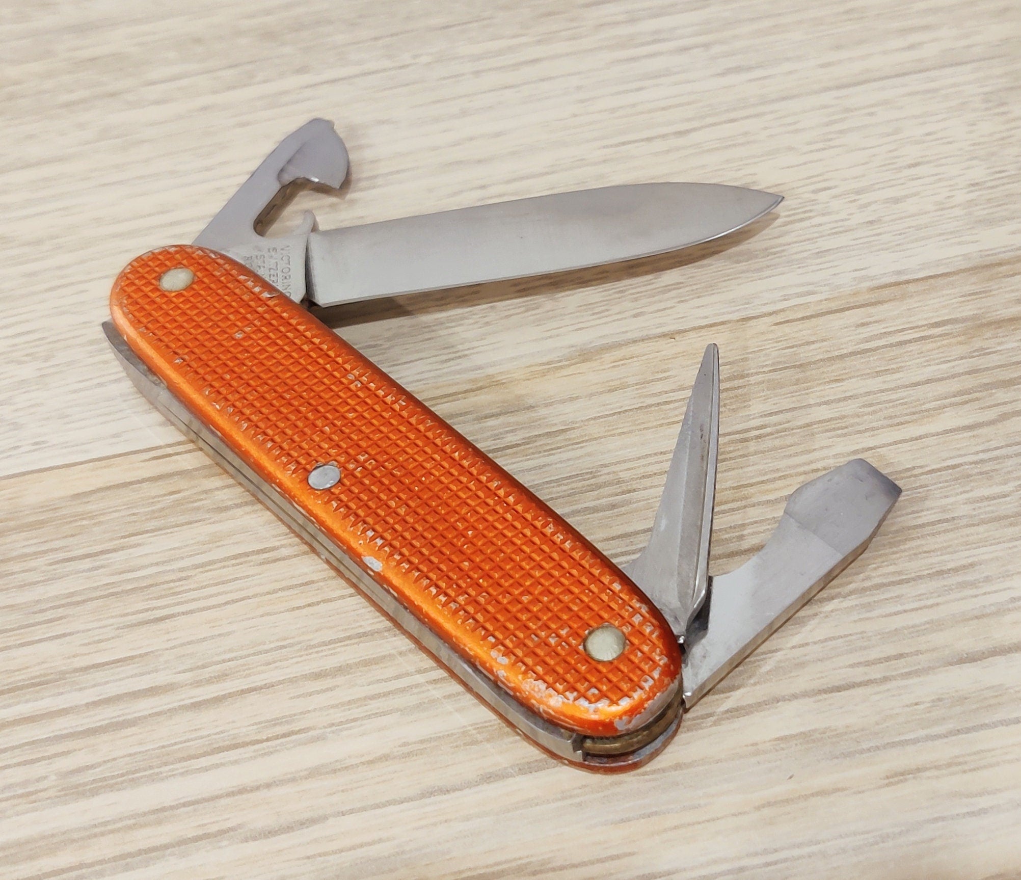 Victorinox Swiss Army Alox Pioneer Old cross Elinox 1961-1965