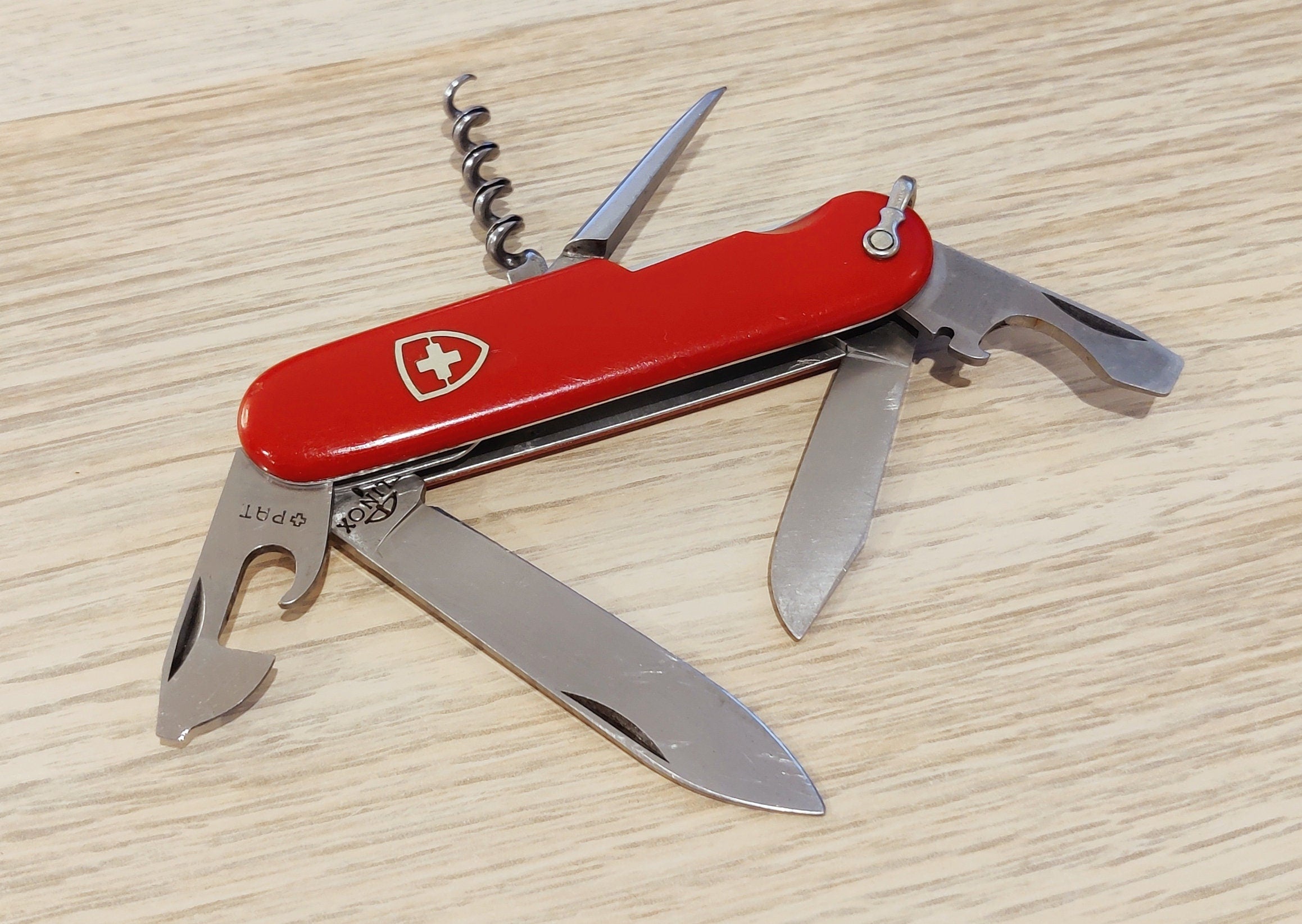 Victorinox Swiss Army Standard Model 234U 1957-1961 Elinox bail