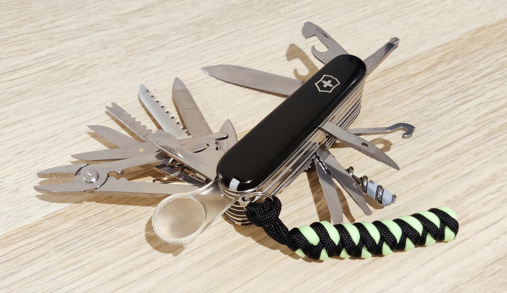 Victorinox Swiss Army Swisschamp Black