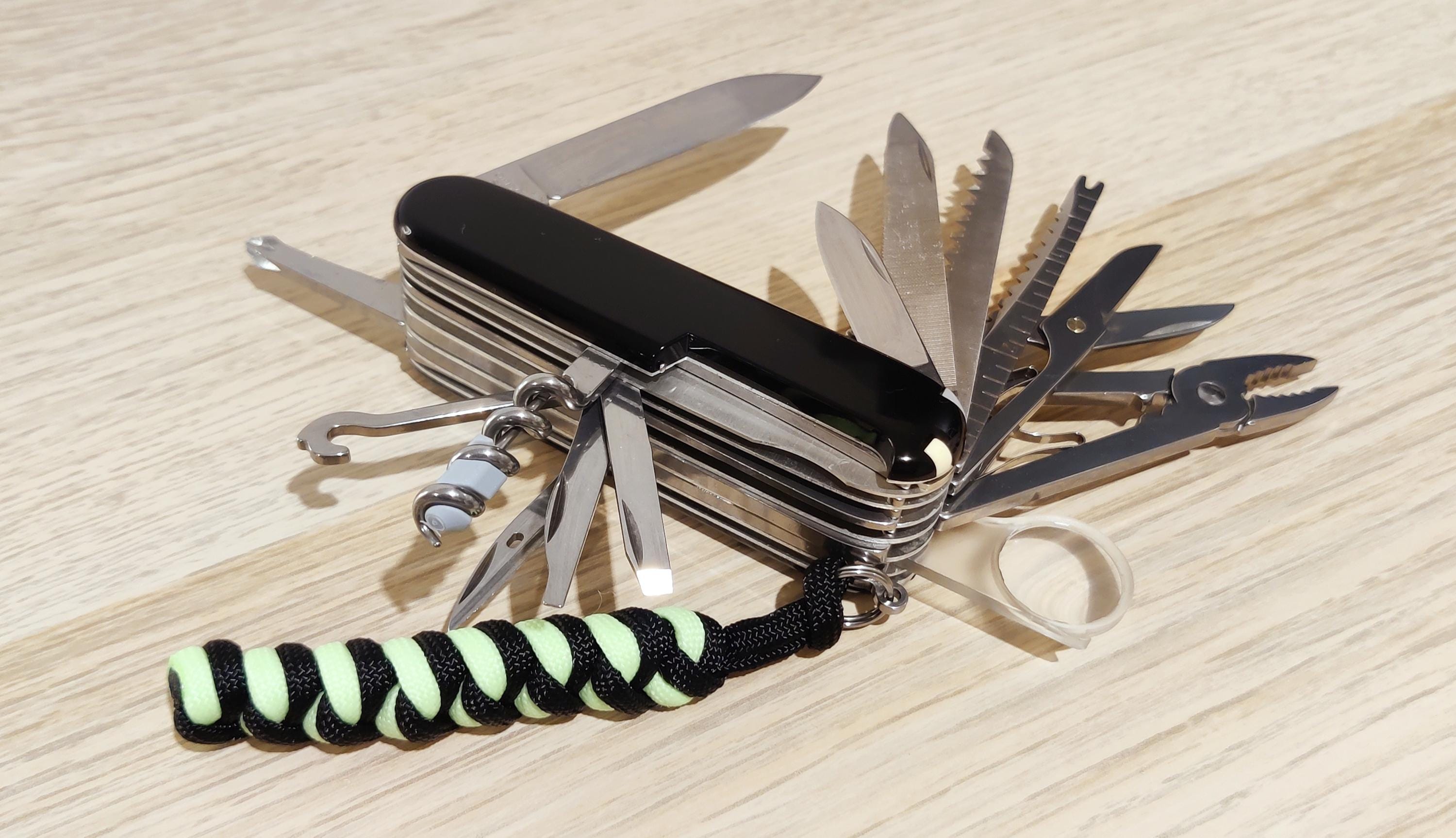 Victorinox Swiss Army Swisschamp Preto