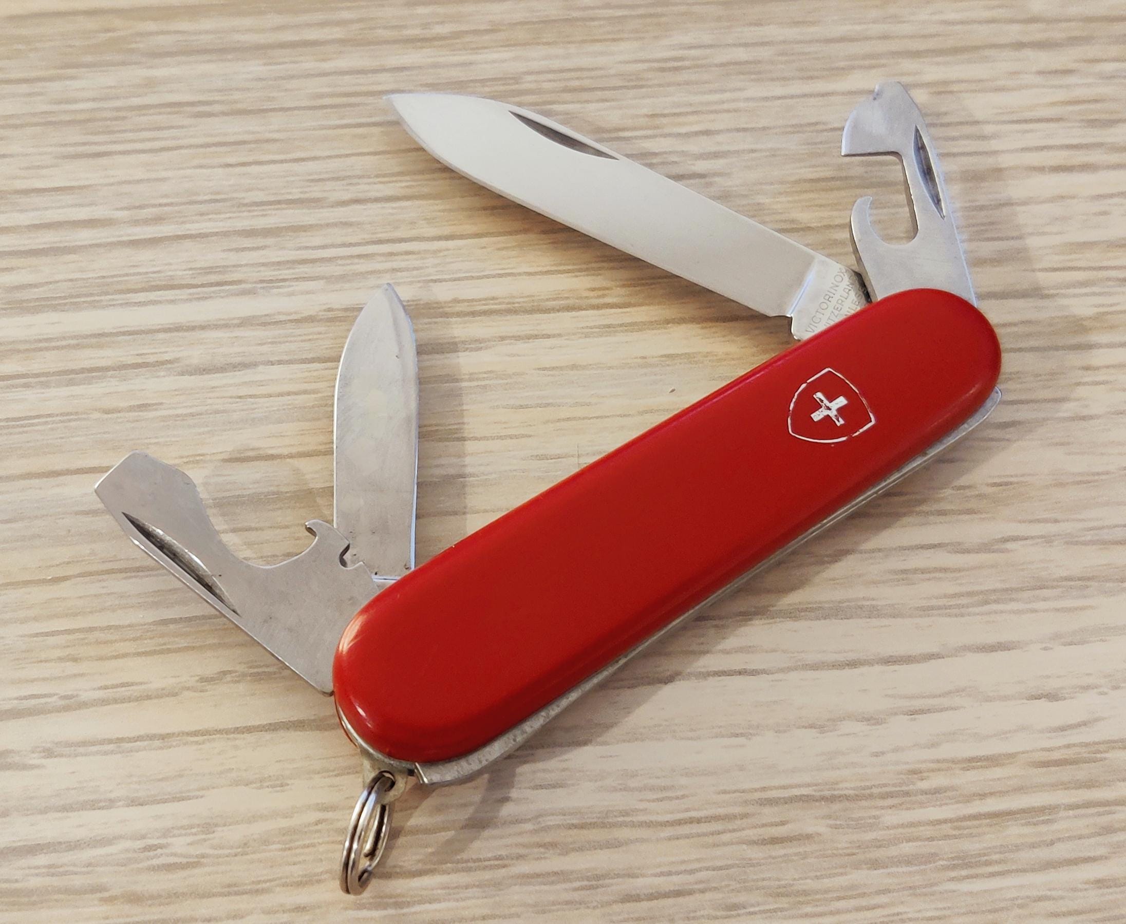 Victorinox Swiss Army Recruit Economy 1976-1985
