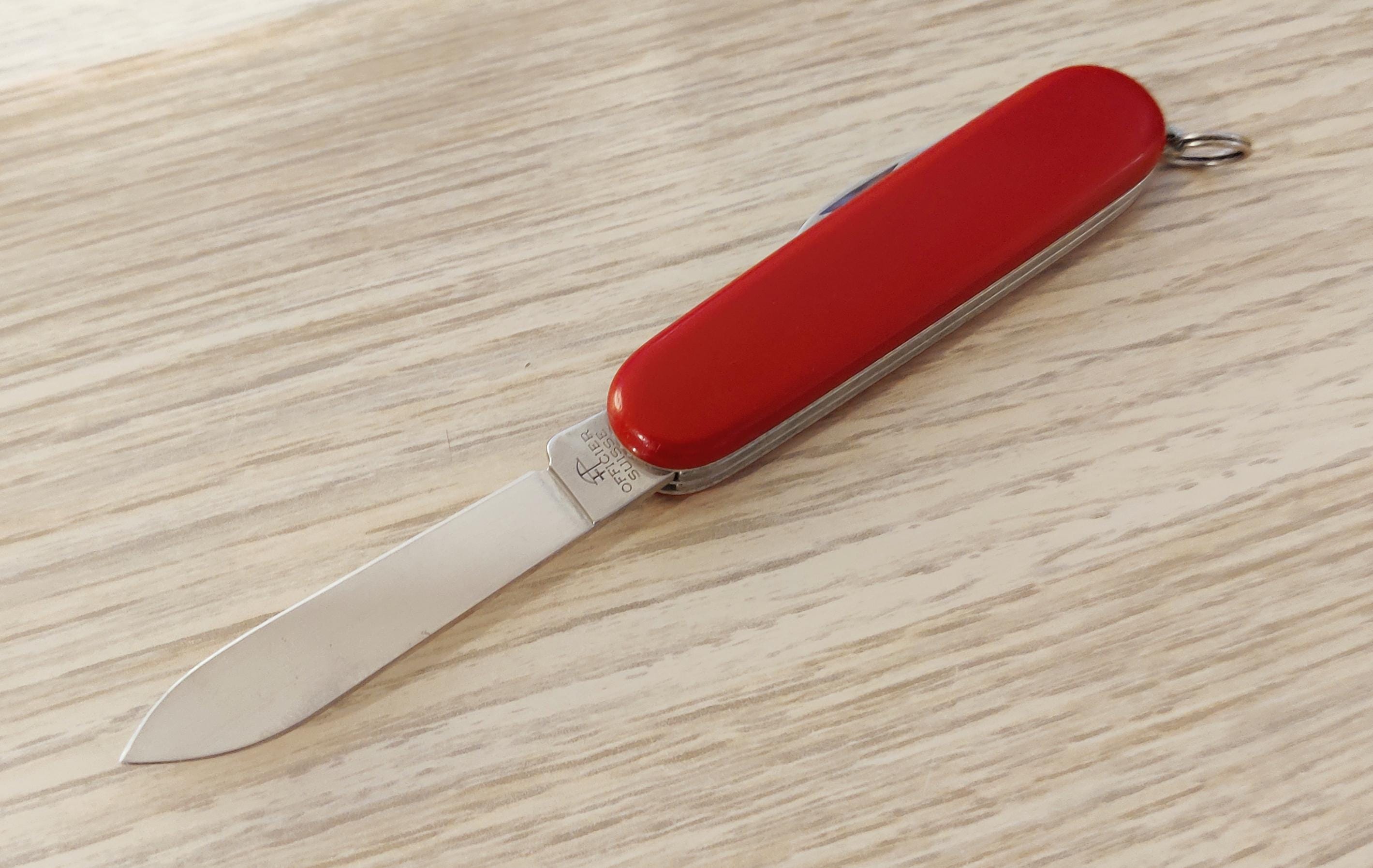 Victorinox Swiss Army Recruit Economy 1976-1985
