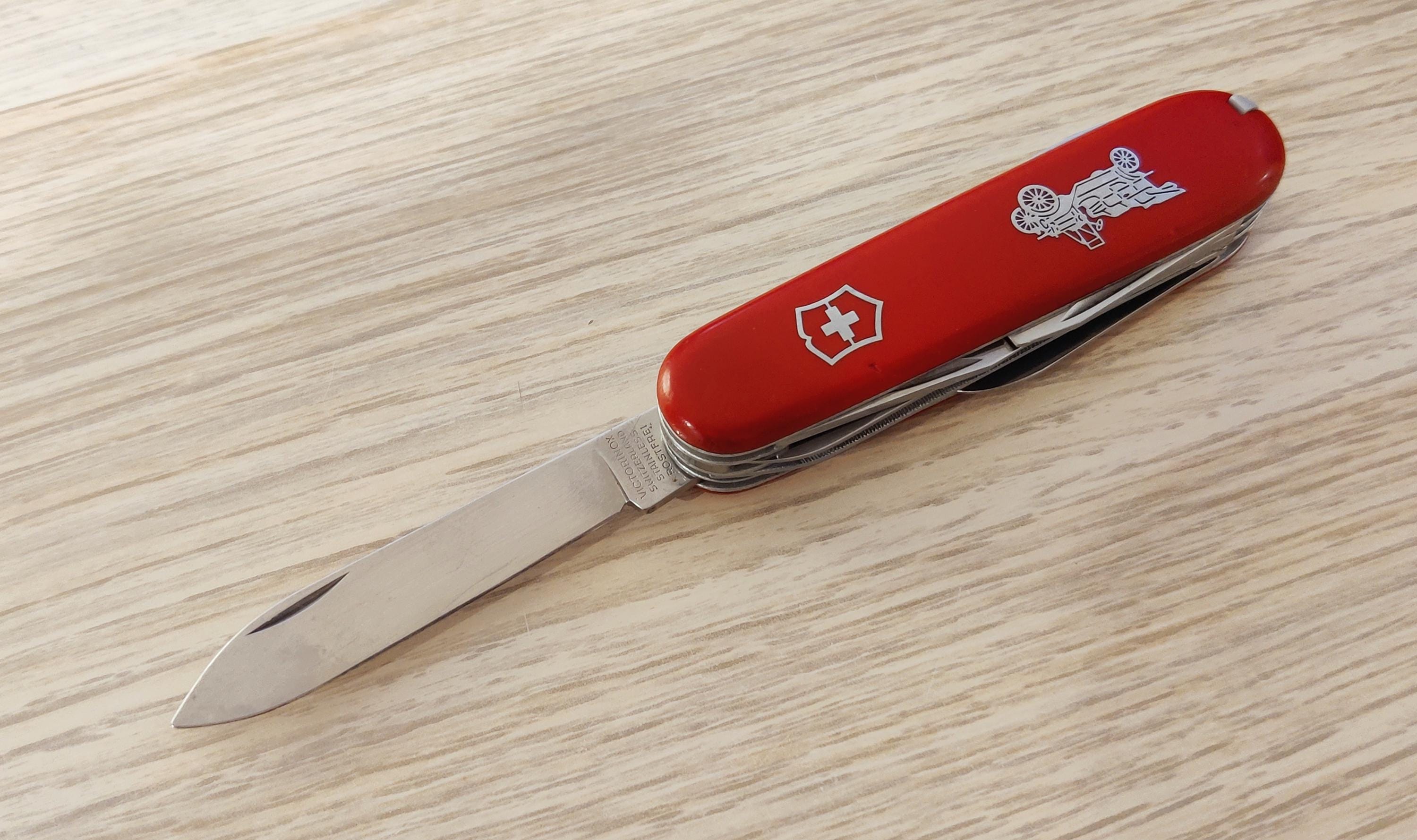 Victorinox Swiss Army Grand Prix 1983-1985
