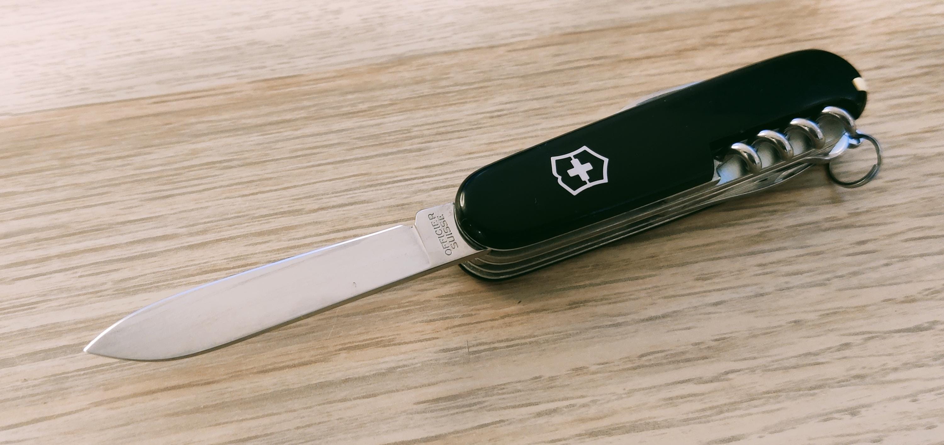 Victorinox Swiss Army Mountaineer Foamglas metal inlay