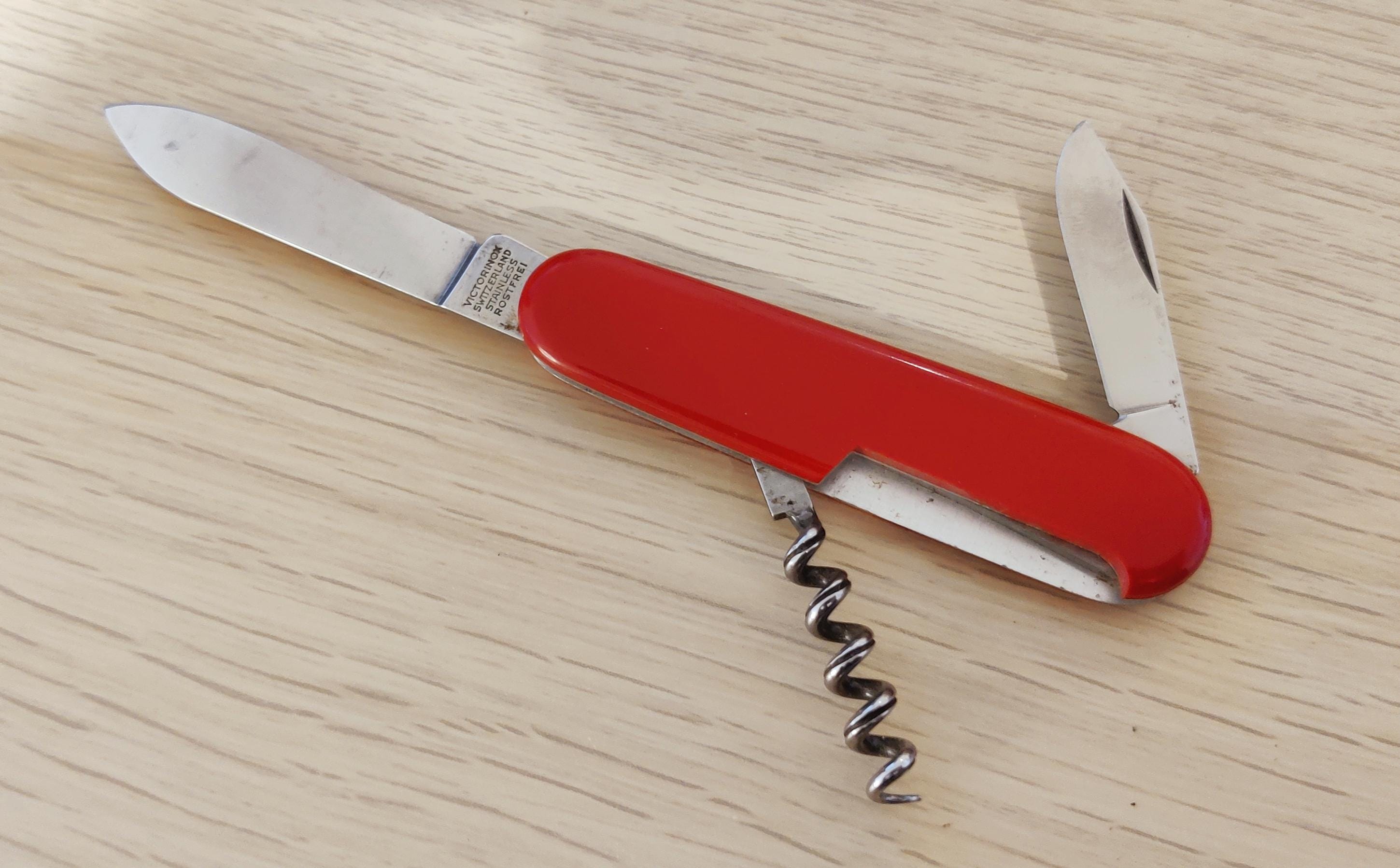 Victorinox Swiss Army Gourmet Elinox 84mm 1966-1973 Charles Keller