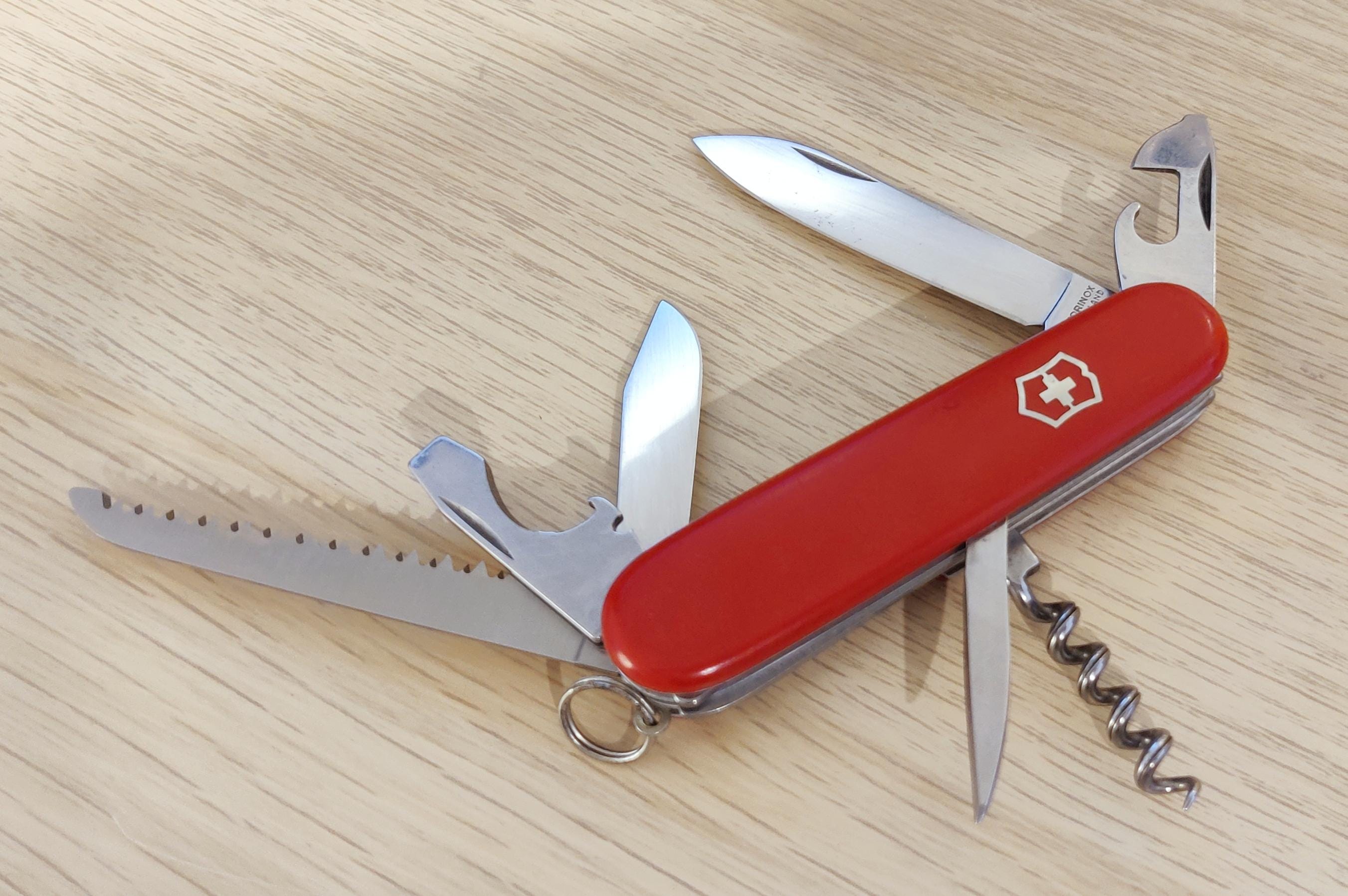 Victorinox Swiss Army Knife Recruit 84mm Economy Red Cherry 1976